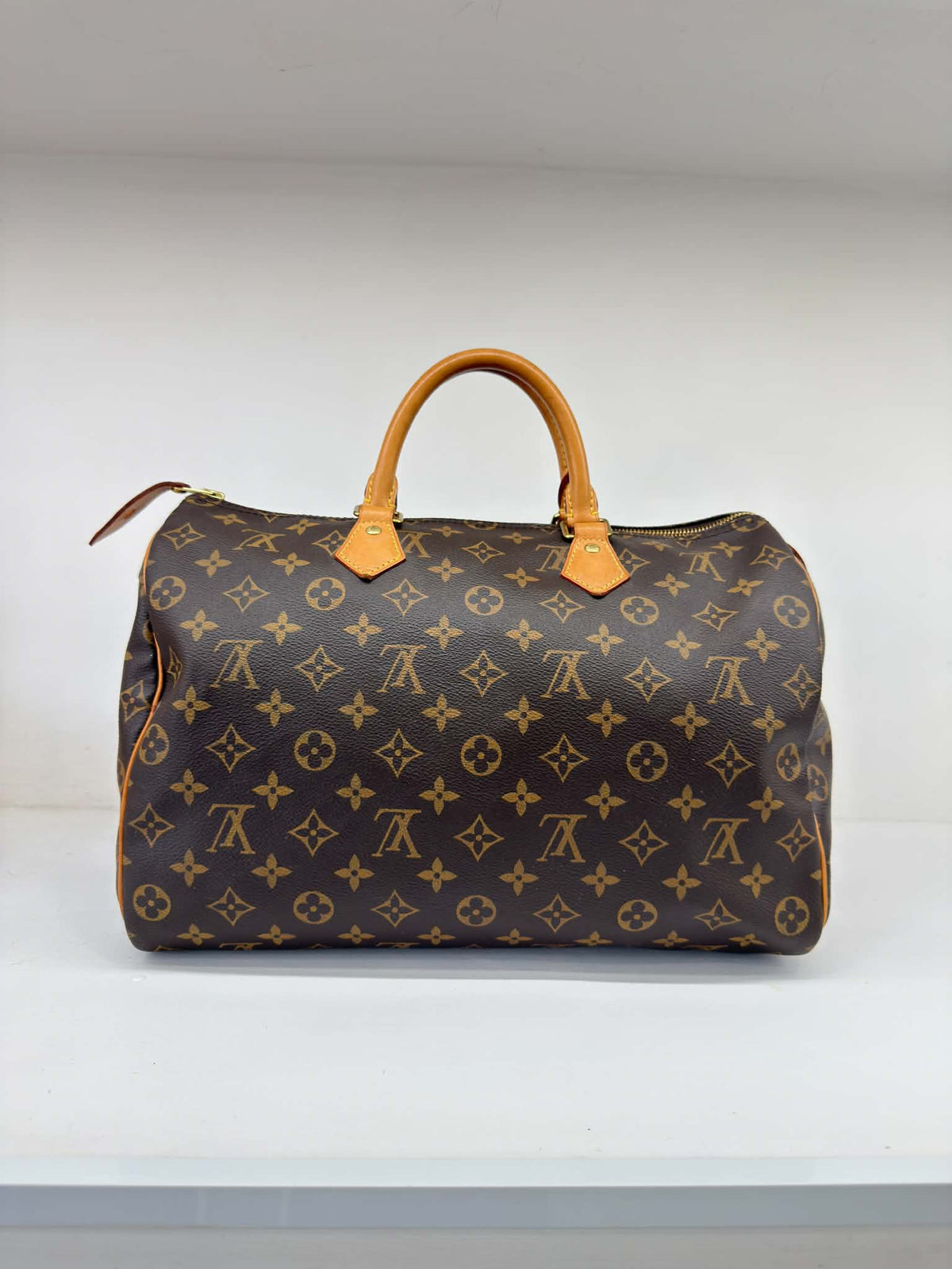 LOUIS VUITTON SPEEDY 35