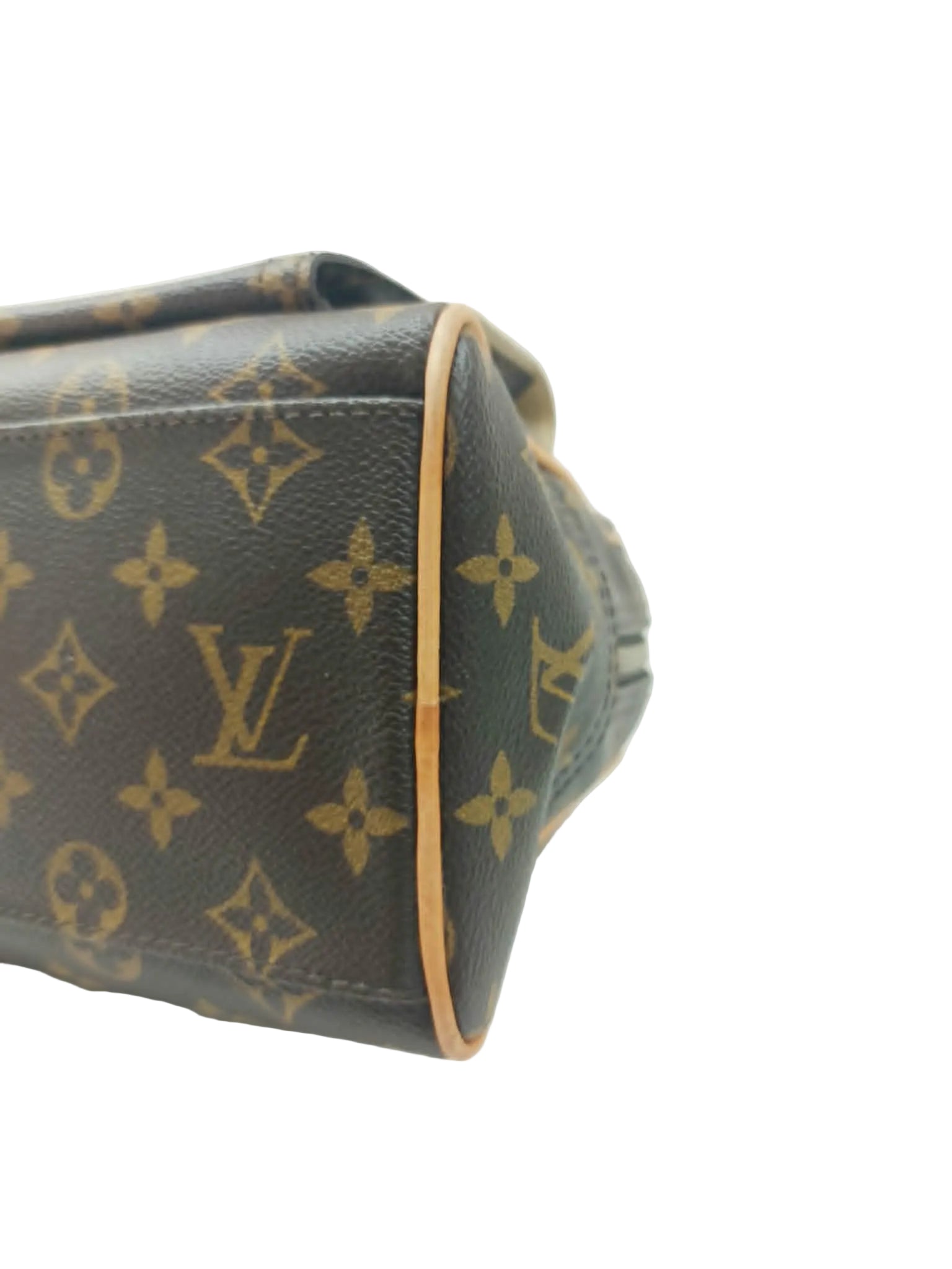 LOUIS VUITTON MANHATTAN GM