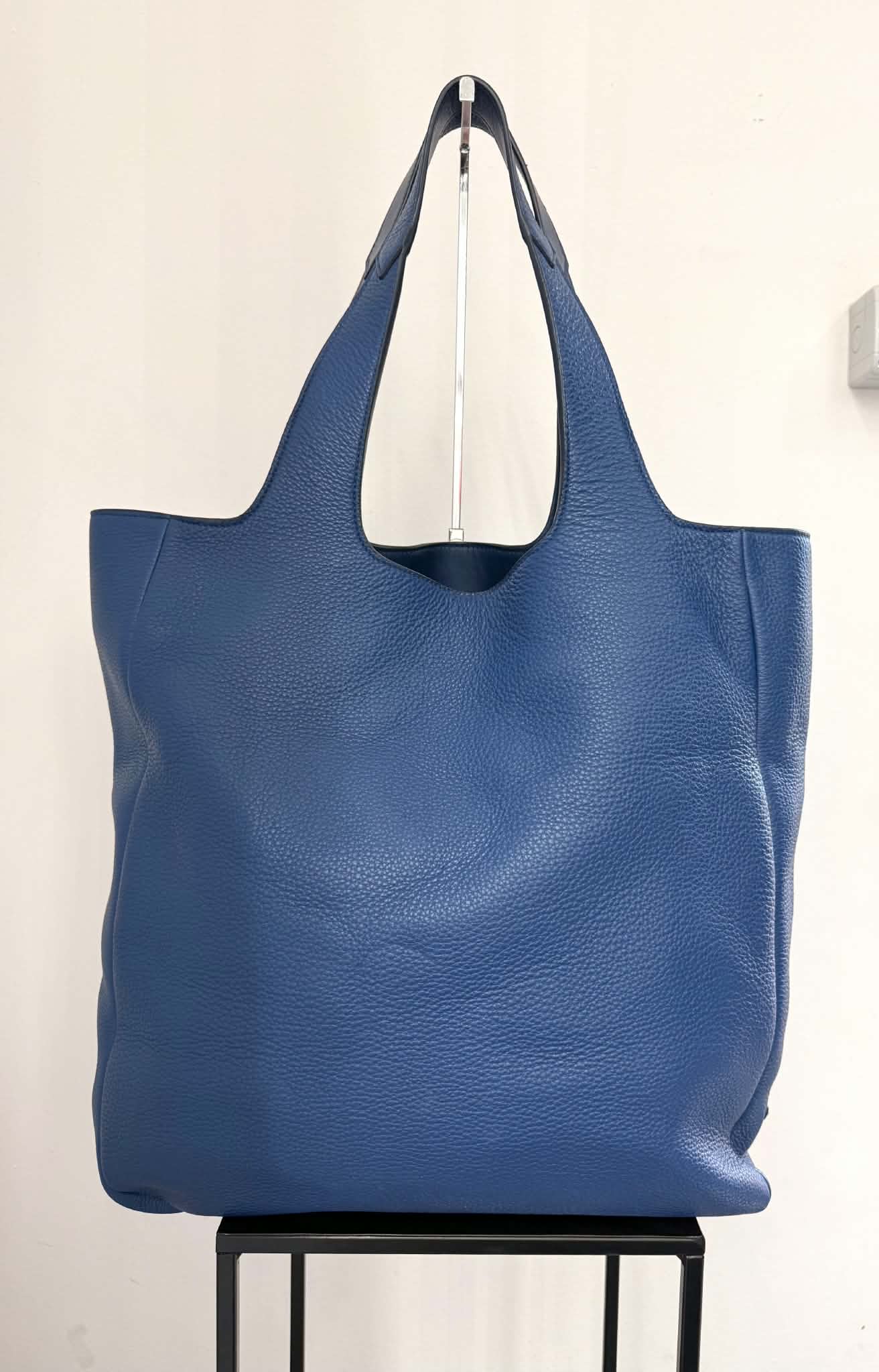 PRADA SHOPPER