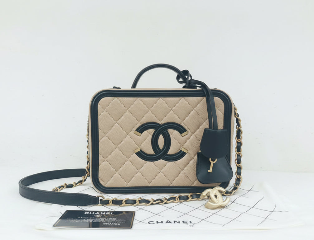 CHANEL FILIGREE VANITY CASE