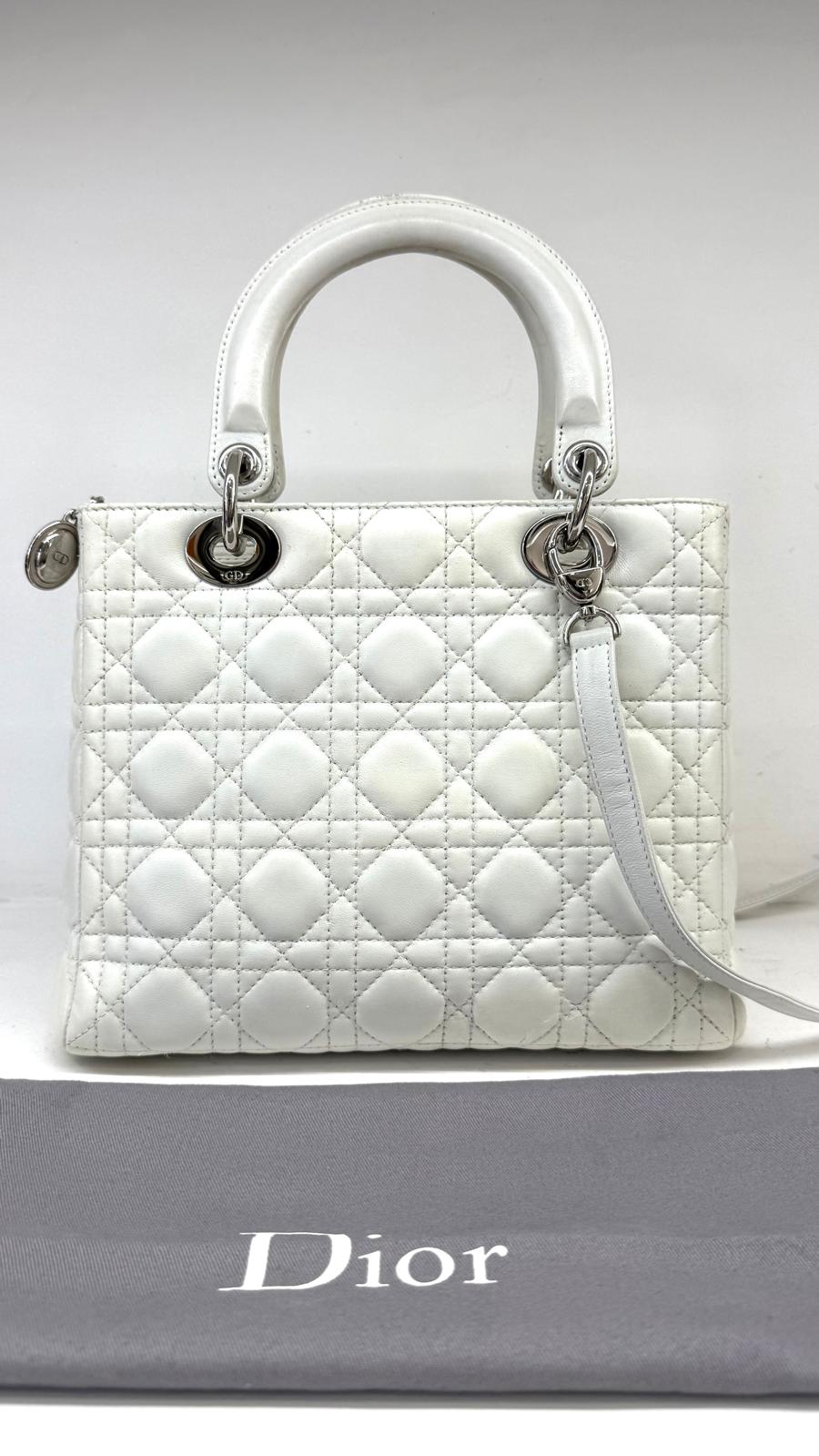 Lady Dior media bianca
