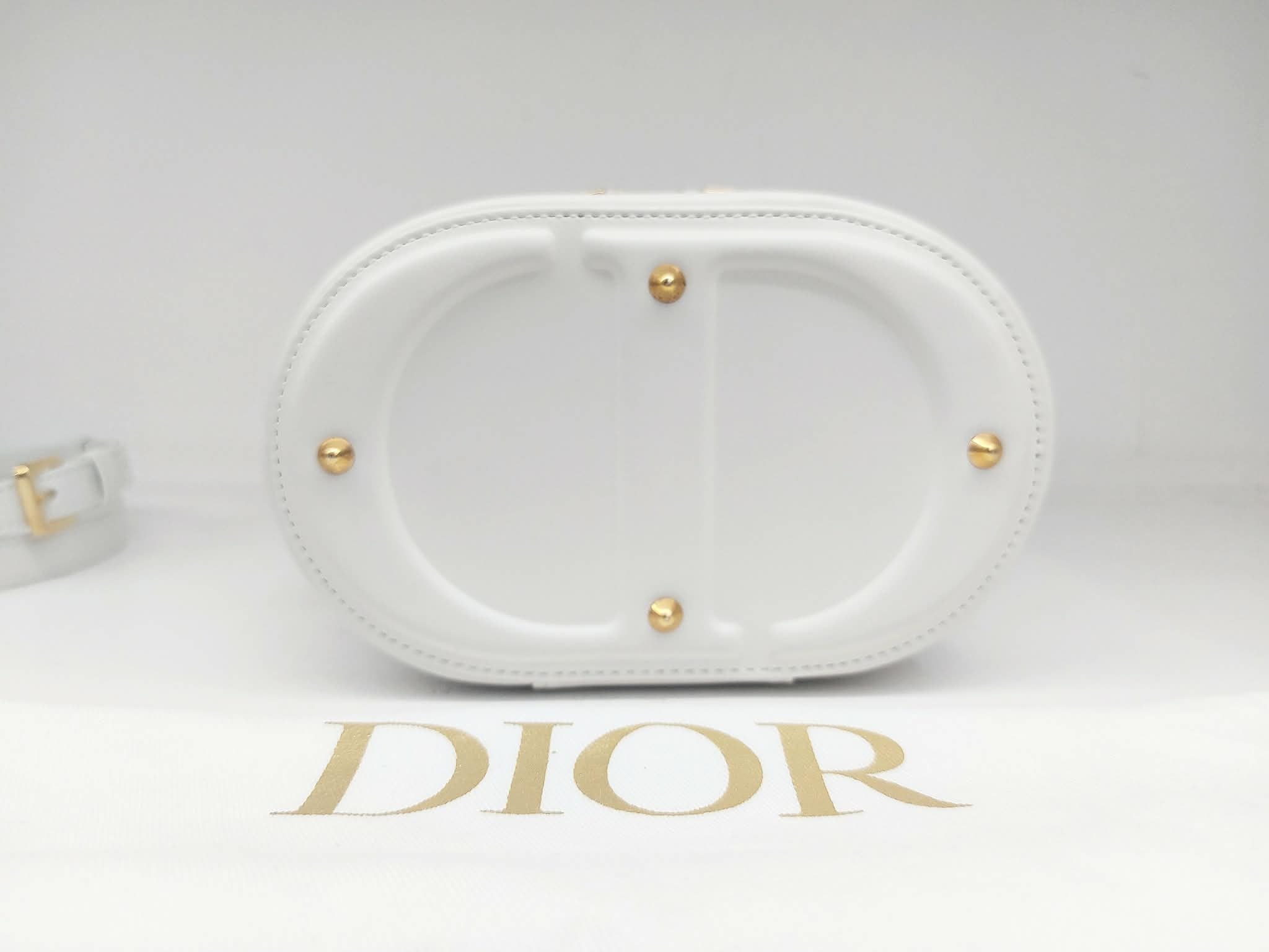 DIOR VANITY