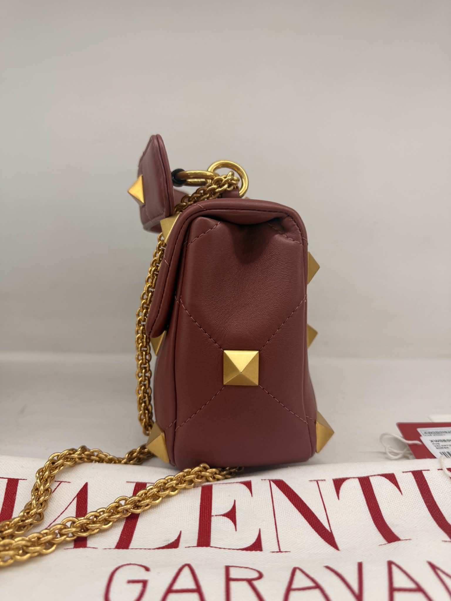 VALENTINO GARAVANI ROMAN STUD
