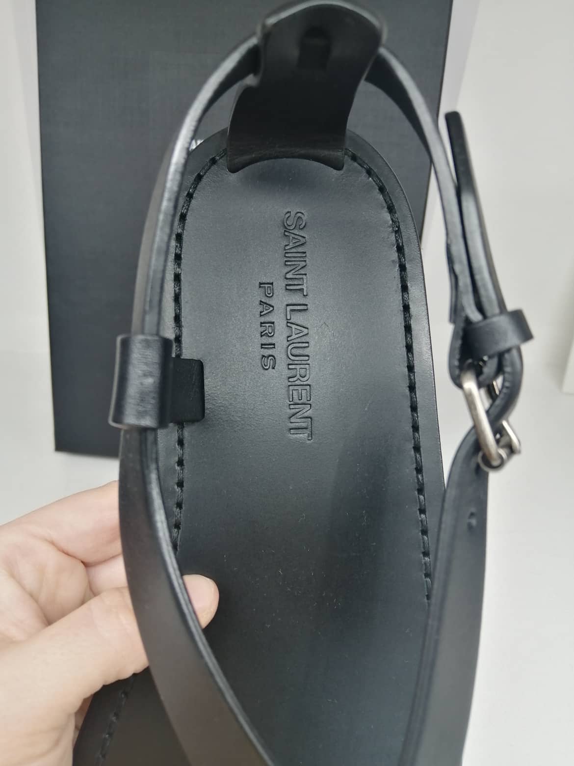 YSL SANDALI PIATTI CULVER IN PELLE LISCIA