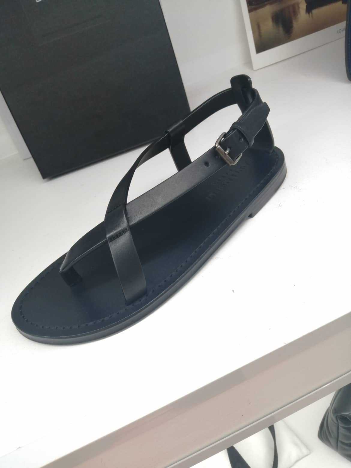 YSL SANDALI PIATTI CULVER IN PELLE LISCIA