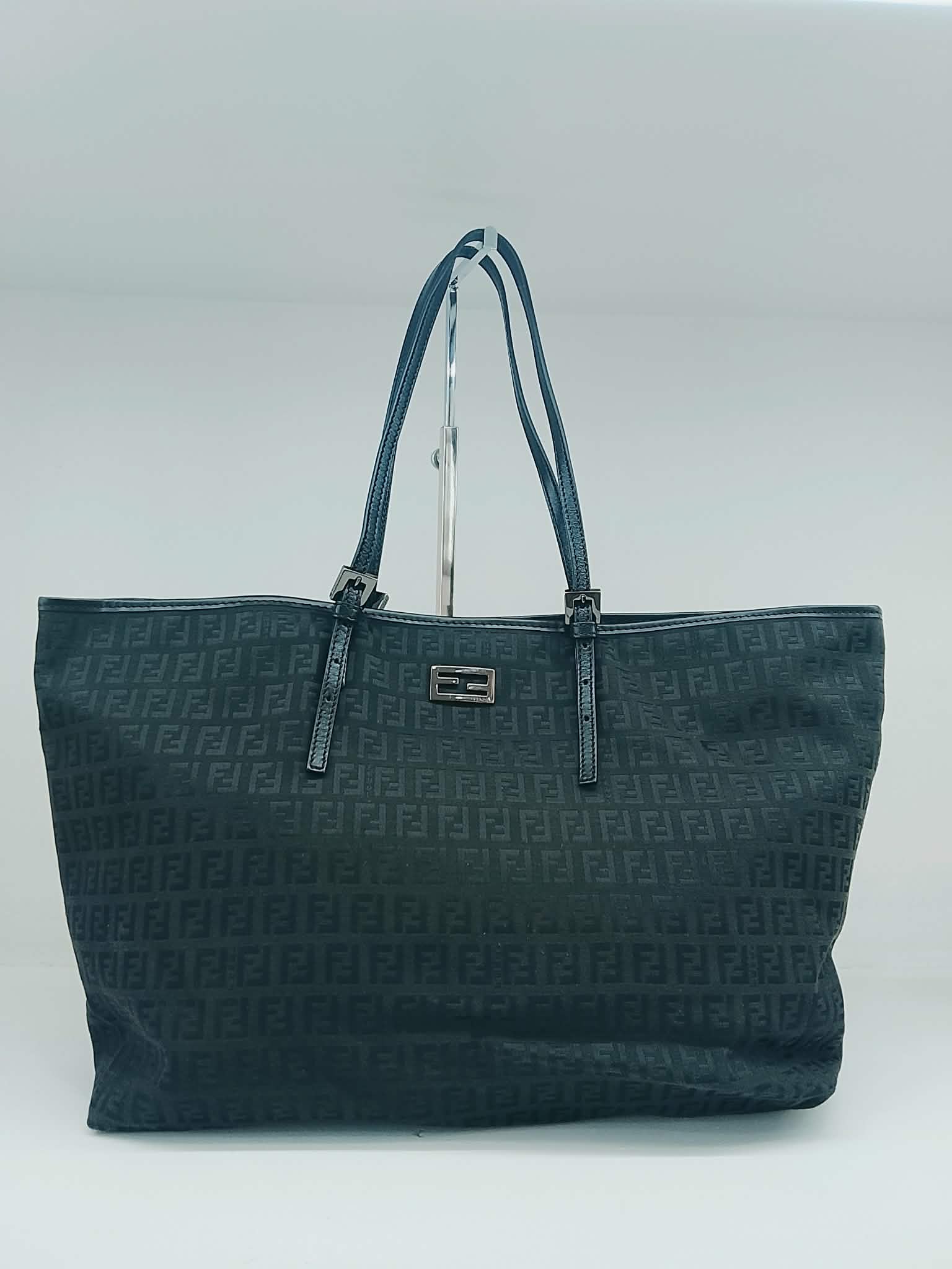 FENDI SHOPPER