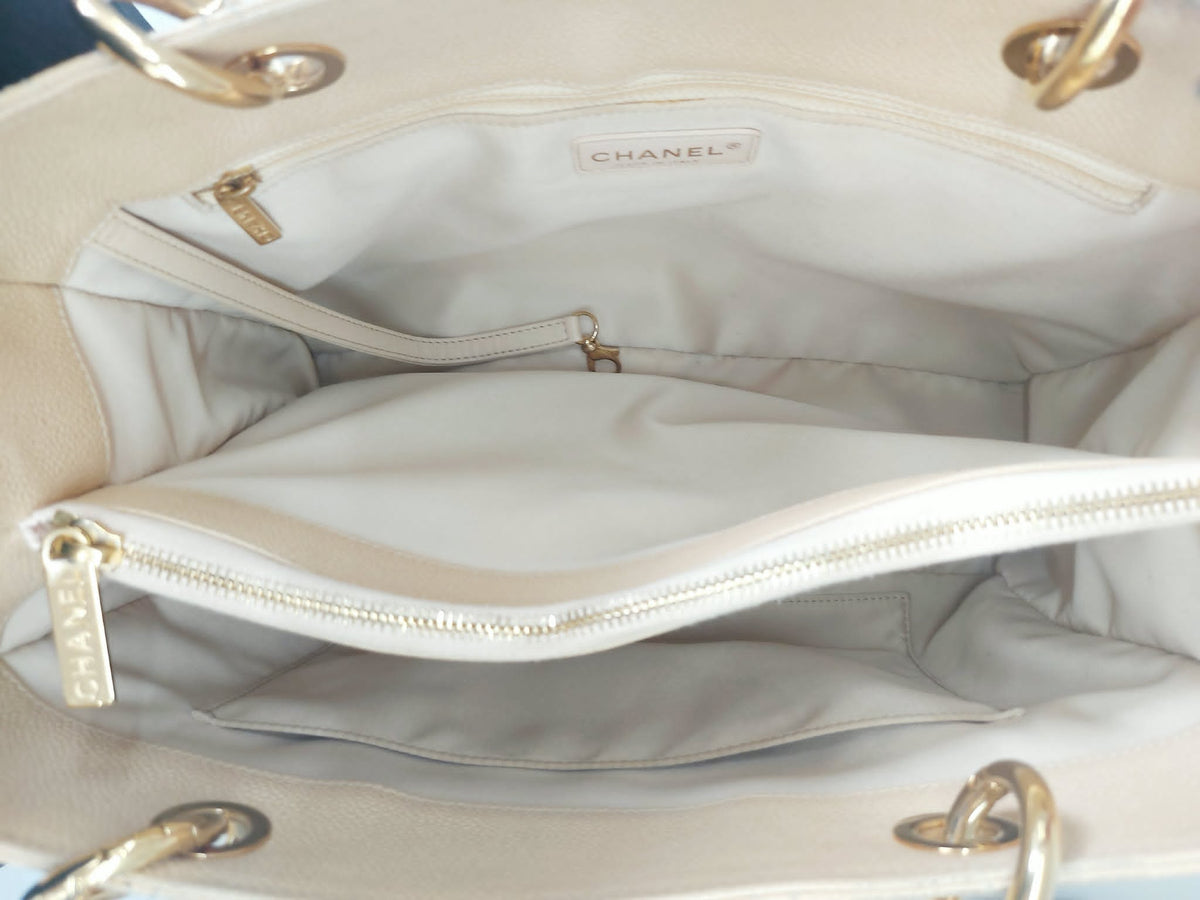 CHANEL GST GRAND