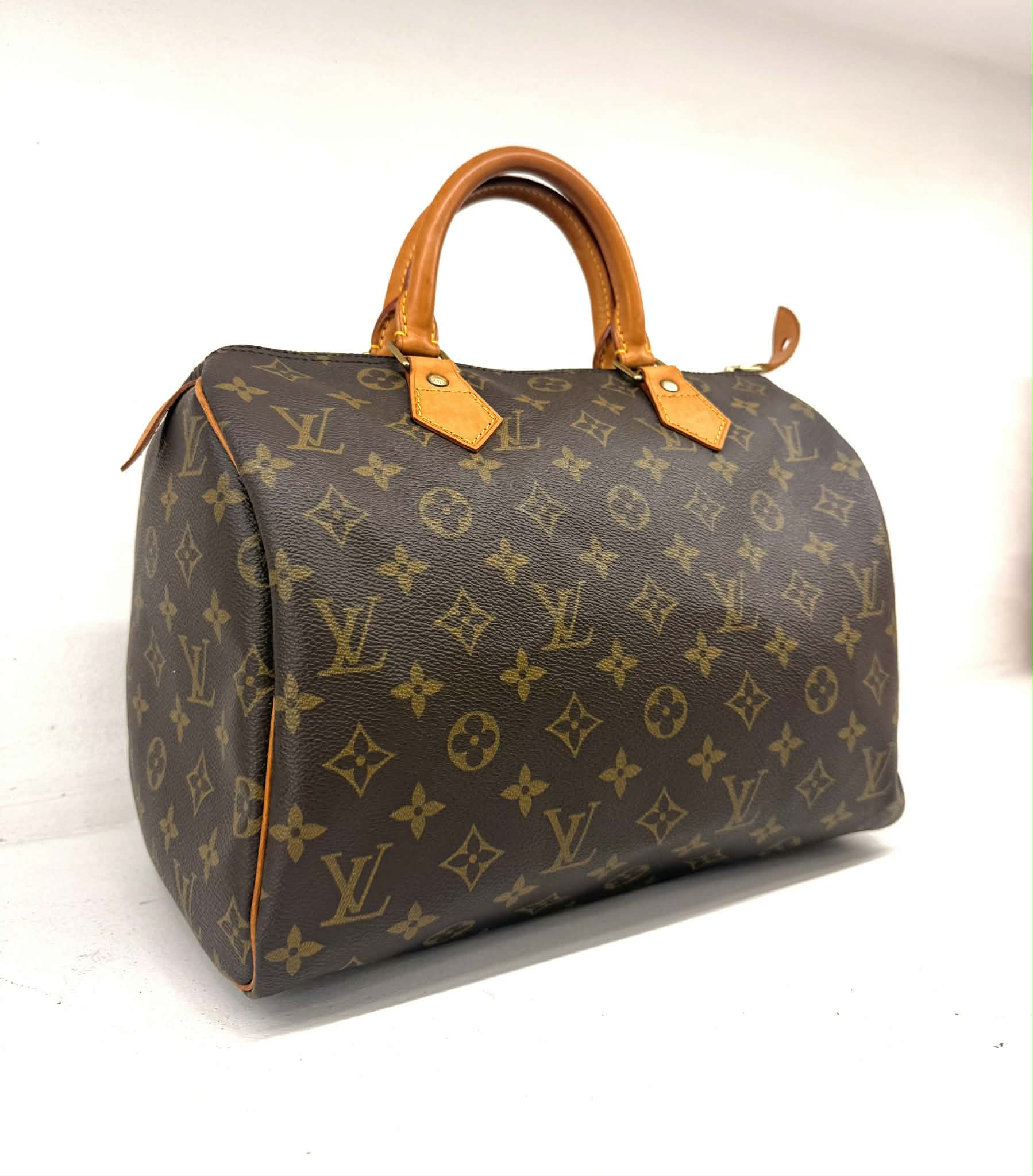 LOUIS VUITTON SPEEDY 30