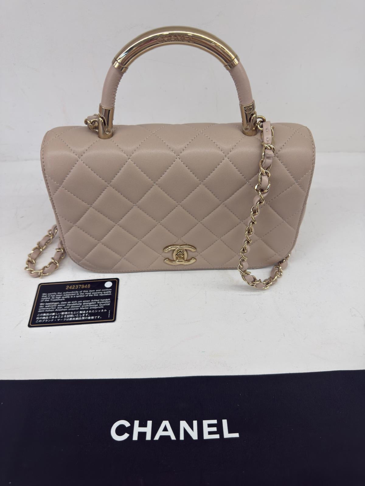 CHANEL CARRY CHIC TOP HANDLE FLAP