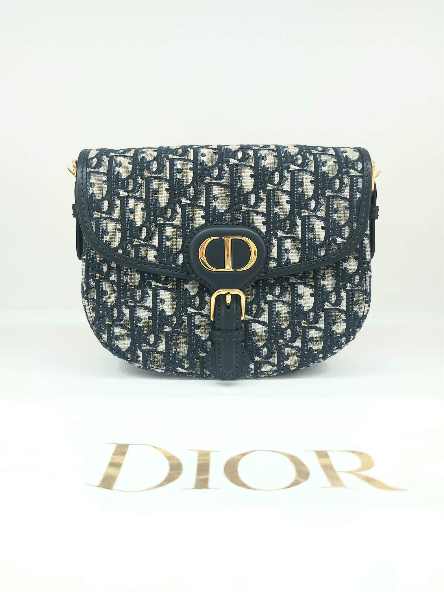 CHRISTIAN DIOR MEDIA BOBBY