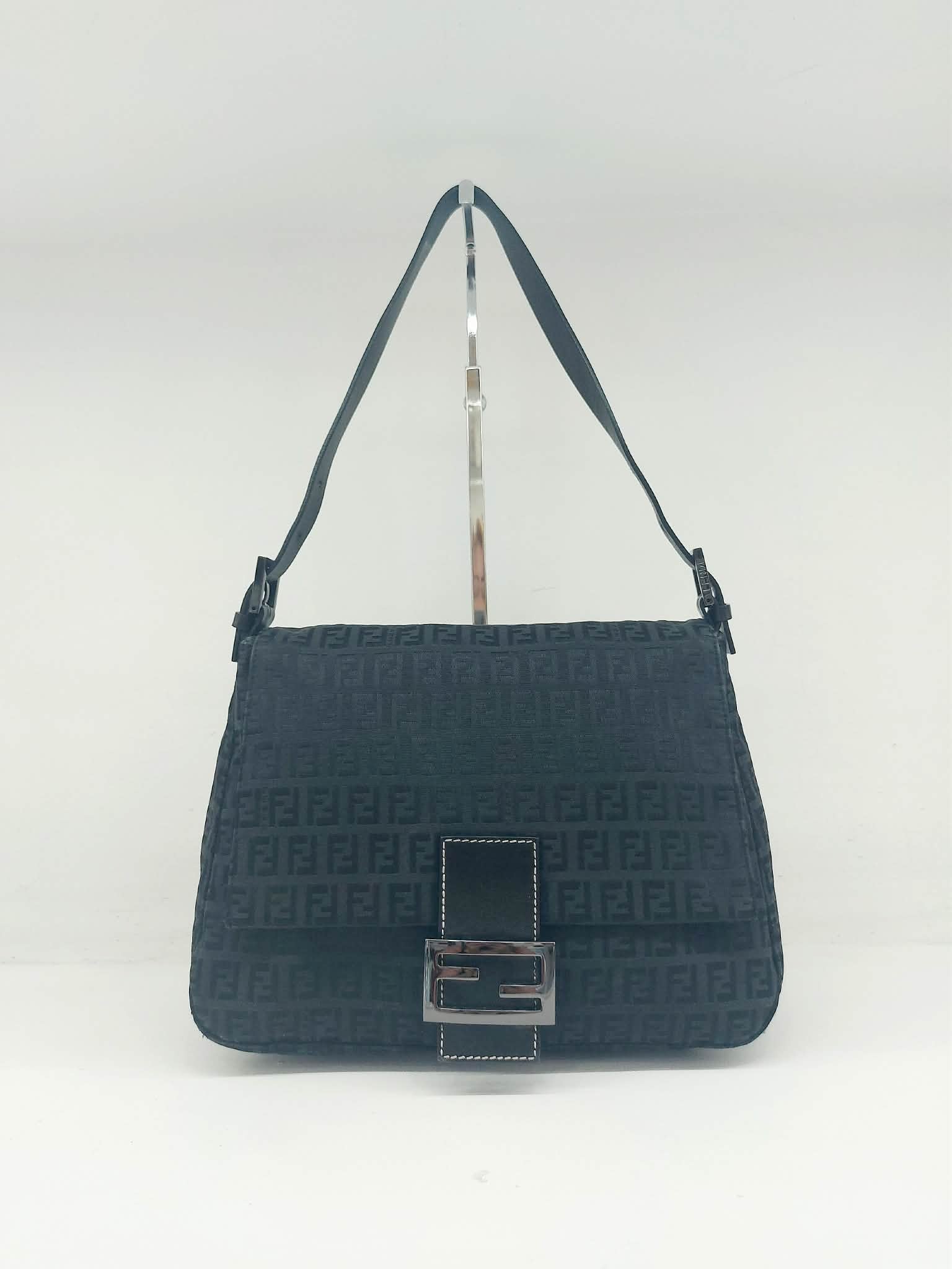 FENDI BAGUETTE MAMA ZUCCHINO