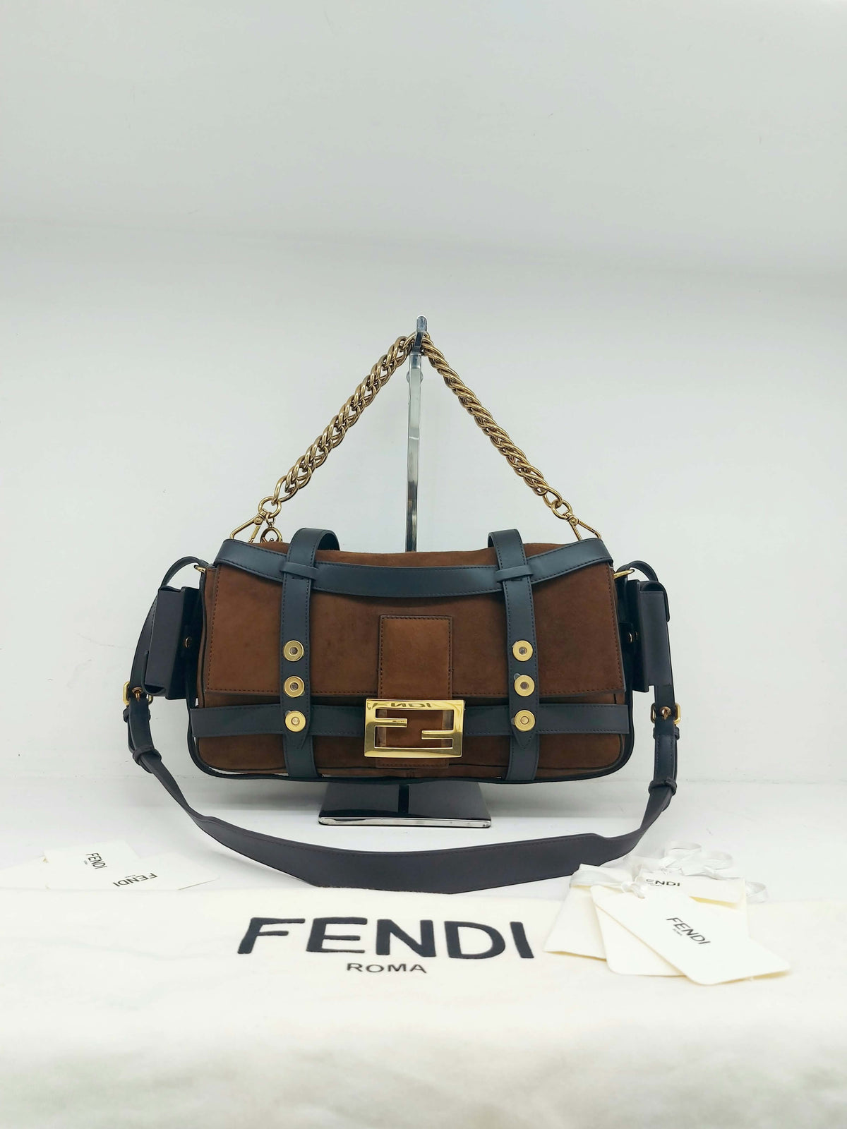 FENDI BAGUETTE CAGE IN SUEDE