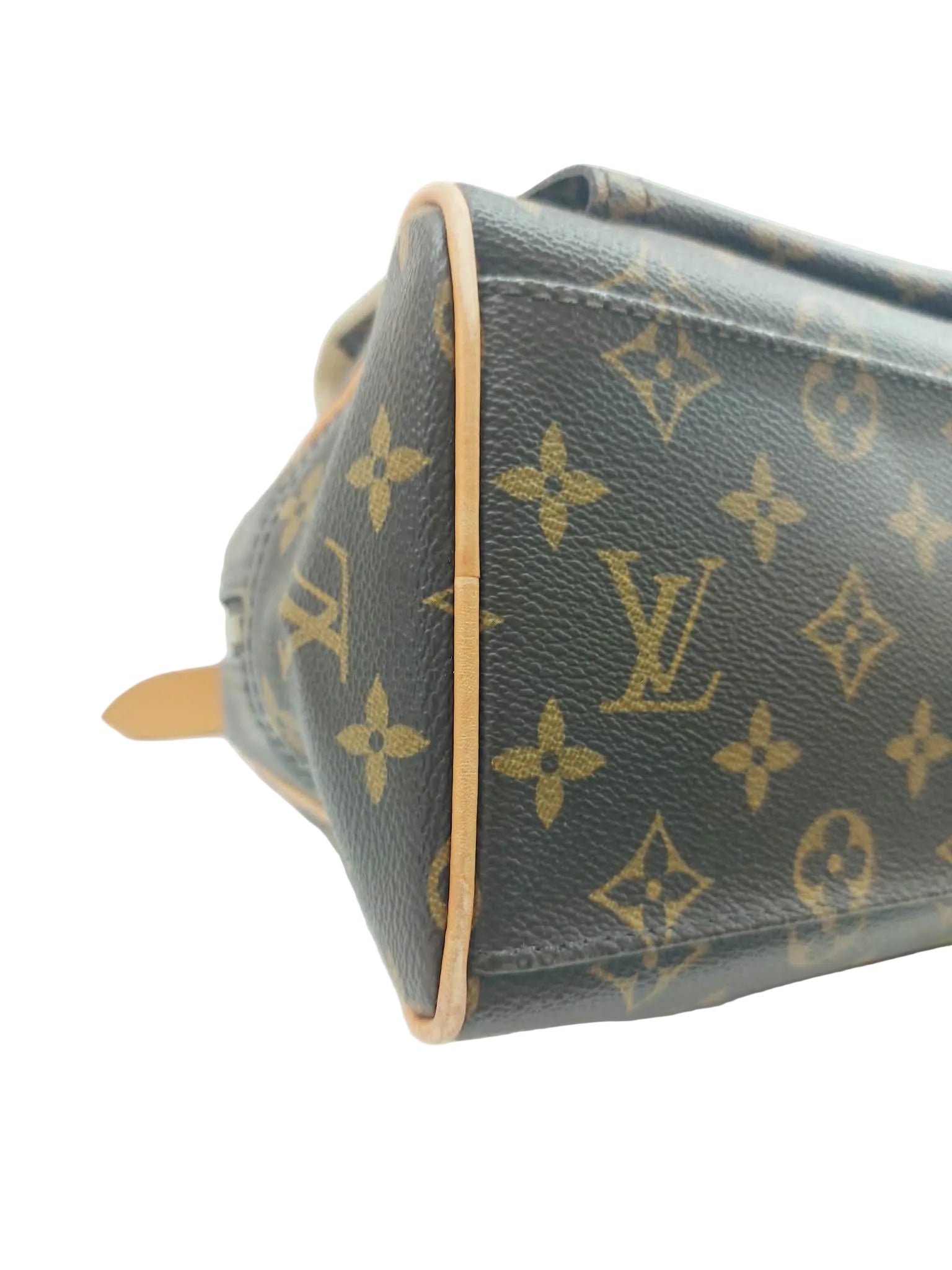 LOUIS VUITTON MANHATTAN GM