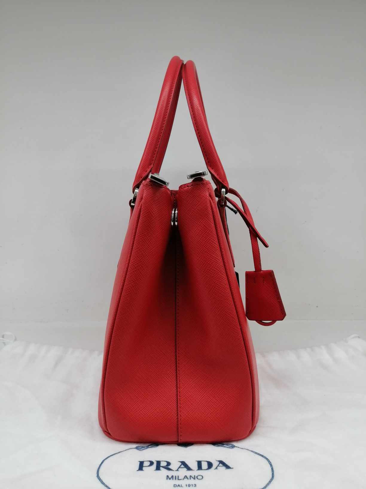 Prada Galleria Medium