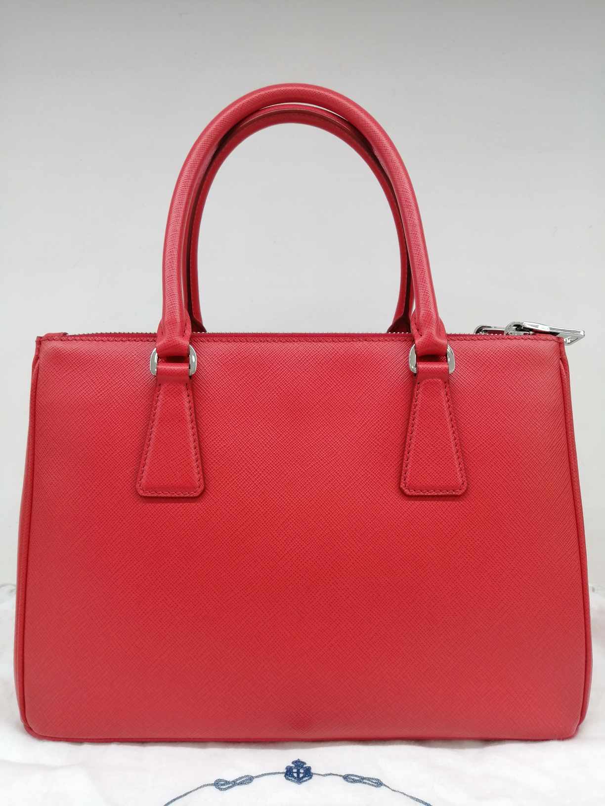 Prada Galleria Medium