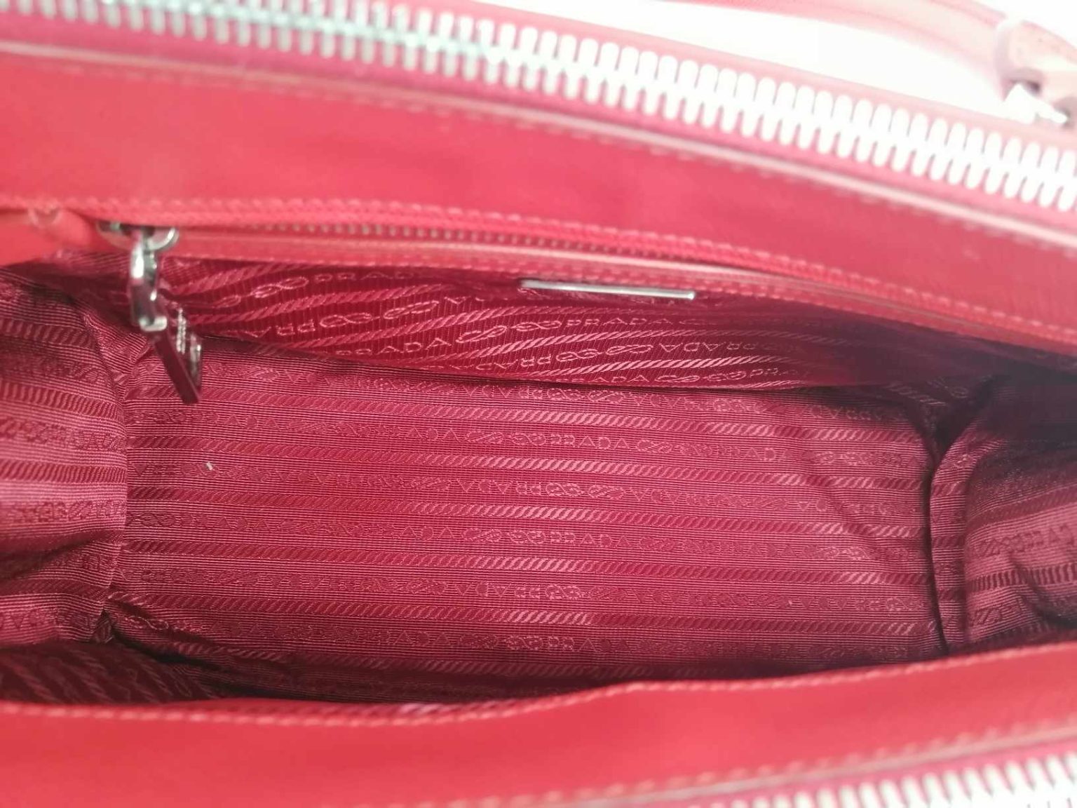 Prada Galleria Medium
