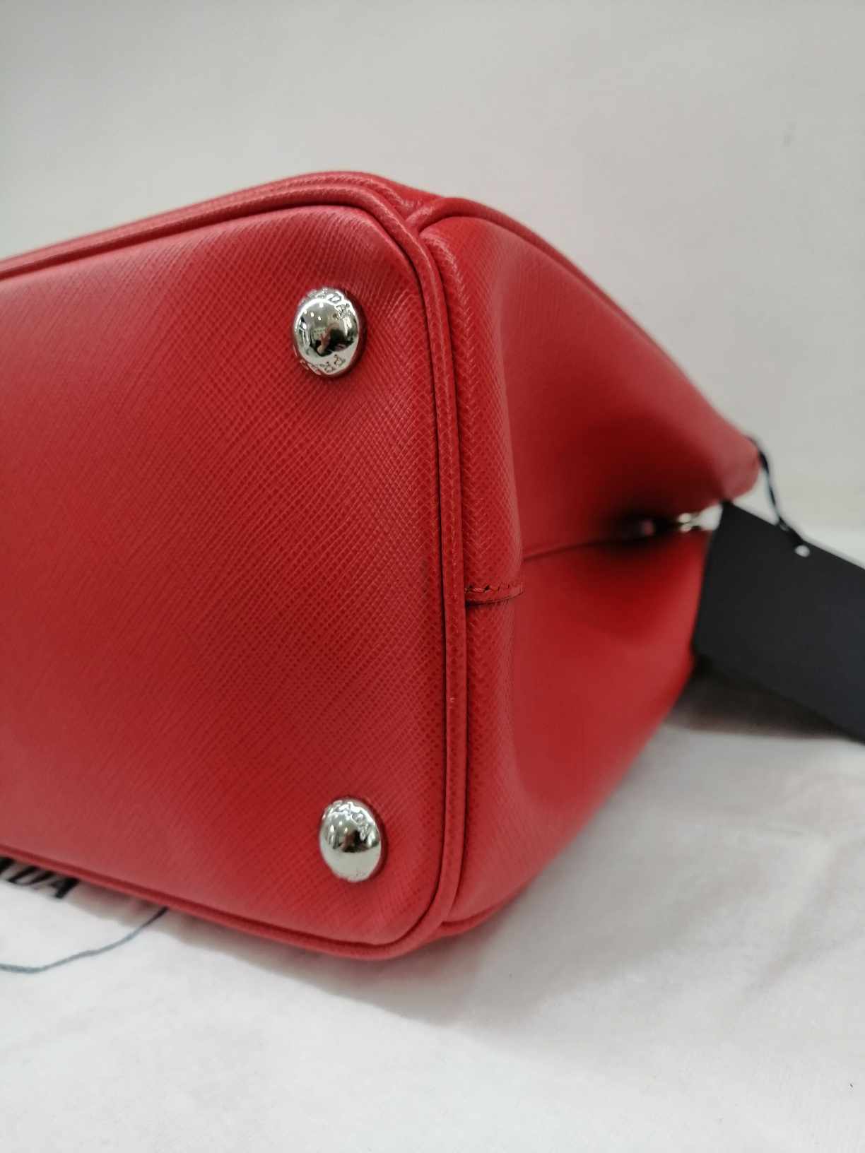Prada Galleria Medium