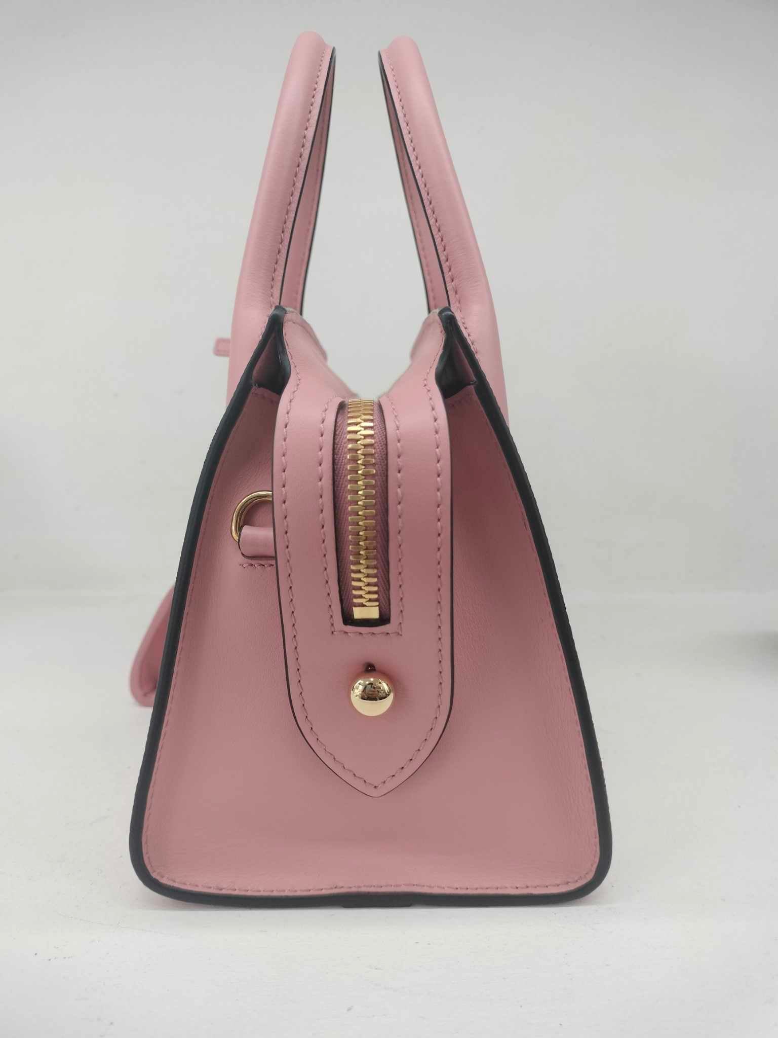 PRADA IN PELLE SAFFIANO