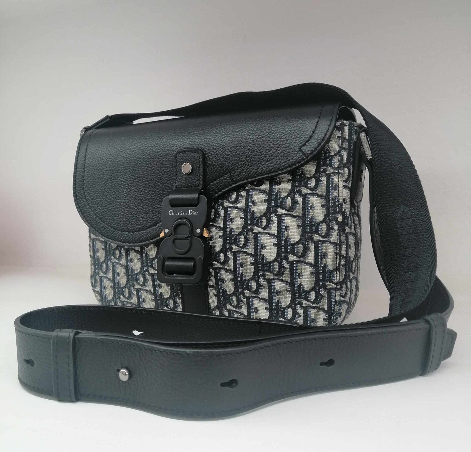 Christian Dior Tracolla Saddle con pattina