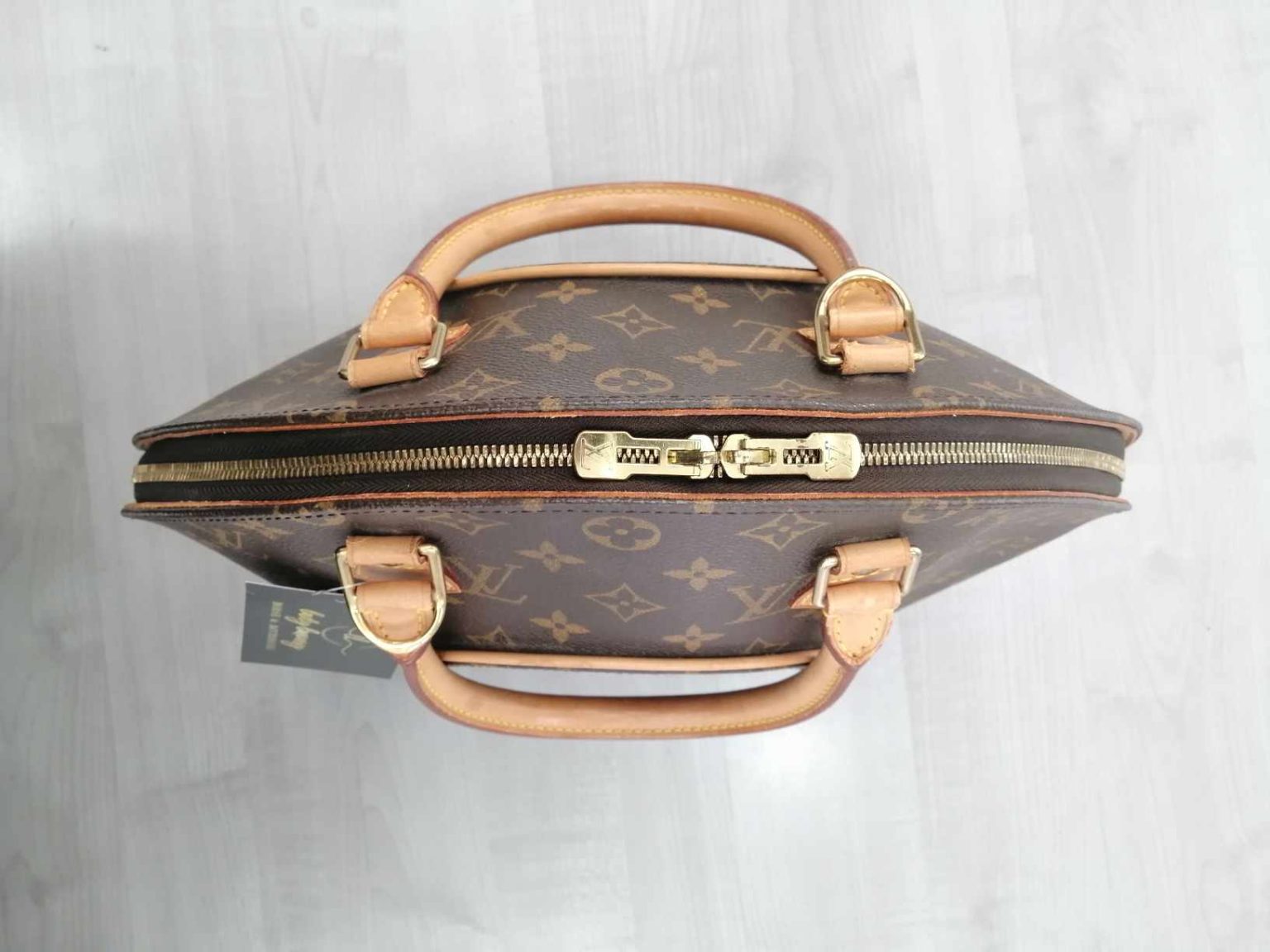 Louis Vuitton Ellipse MM