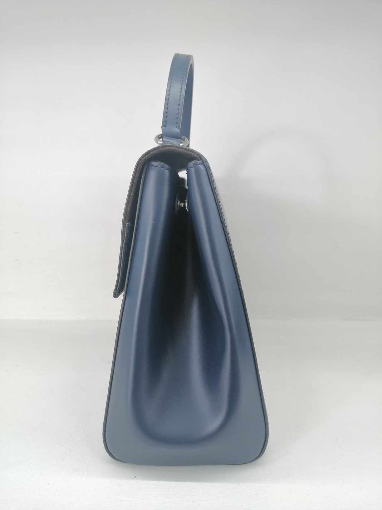 Louis Vuitton Cluny MM Epi