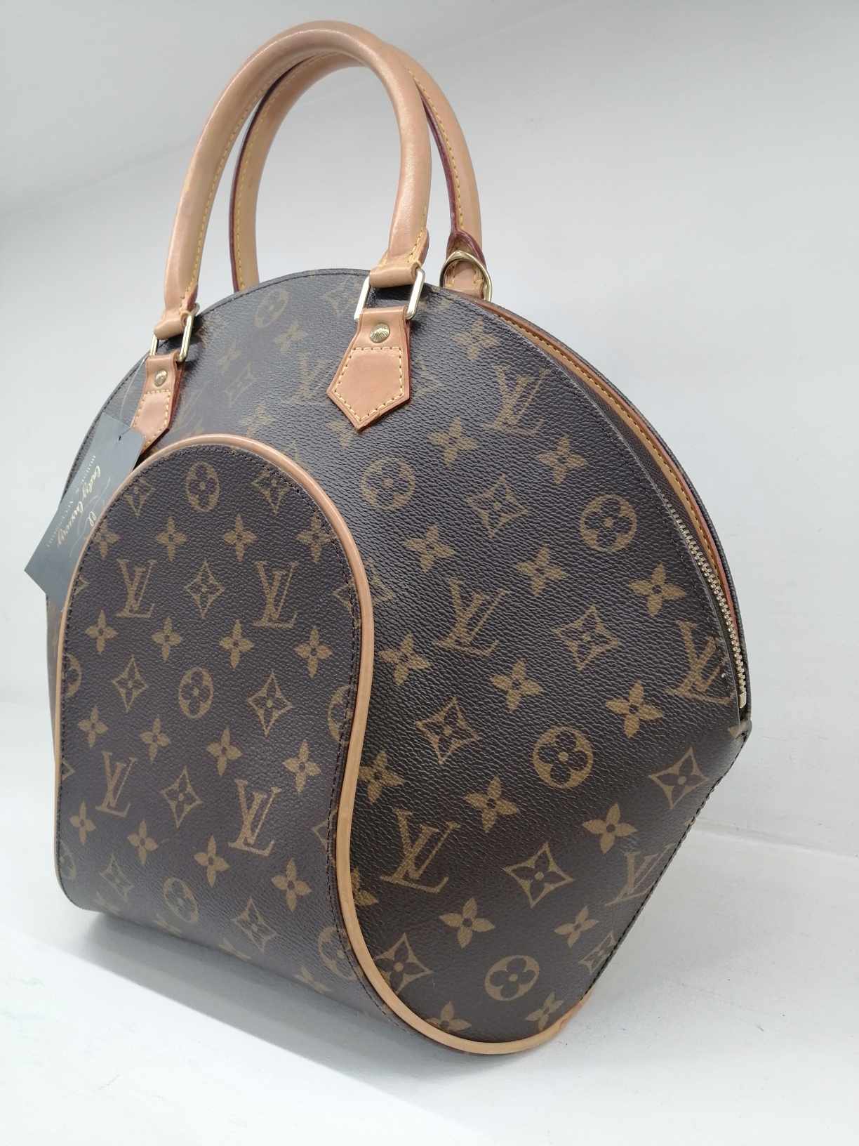 Louis Vuitton Ellipse MM