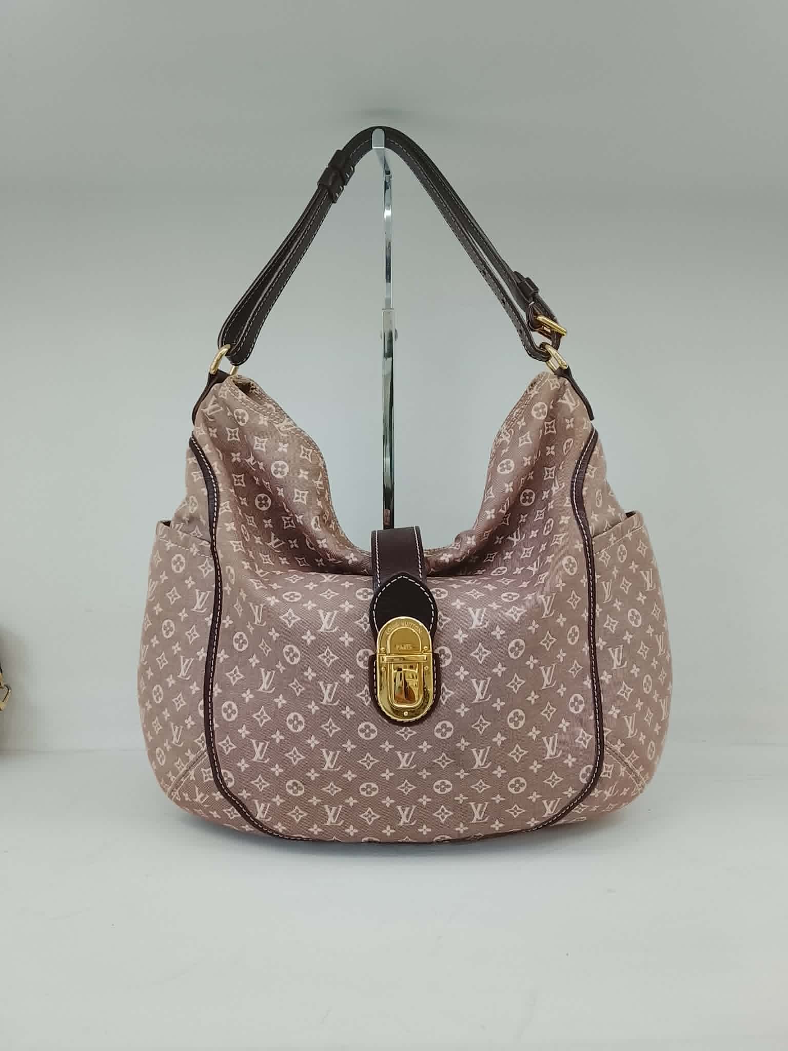 LOUIS VUITTON HOBO ROMANCE
