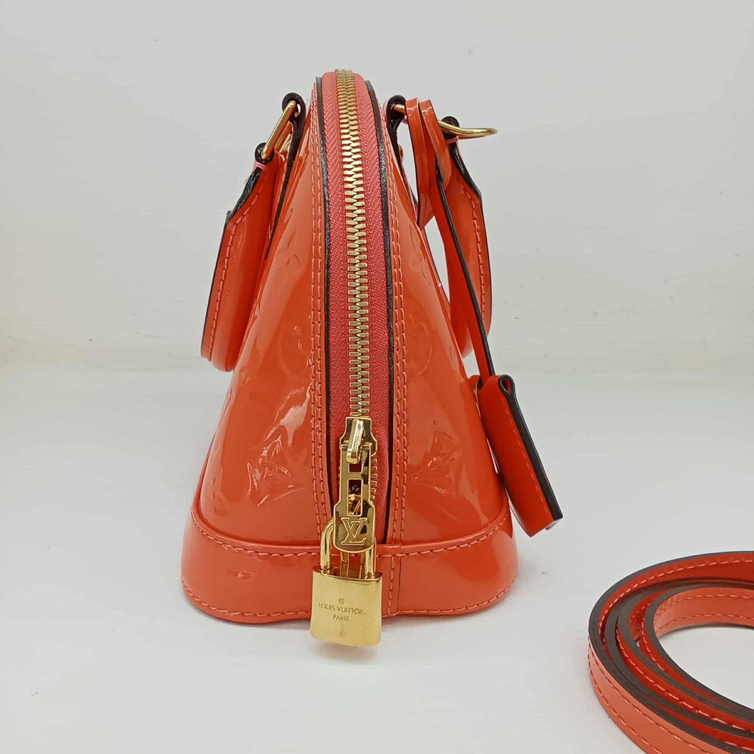 Louis Vuitton Alma BB Vernis