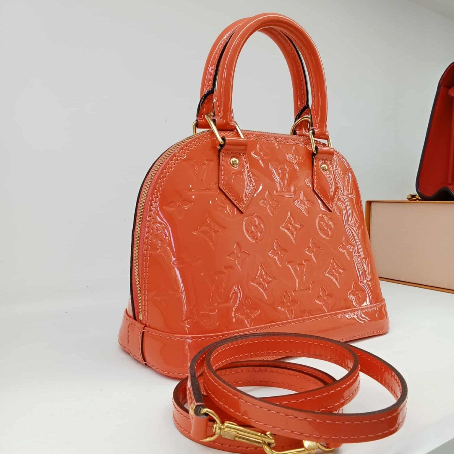 Louis Vuitton Alma BB Vernis
