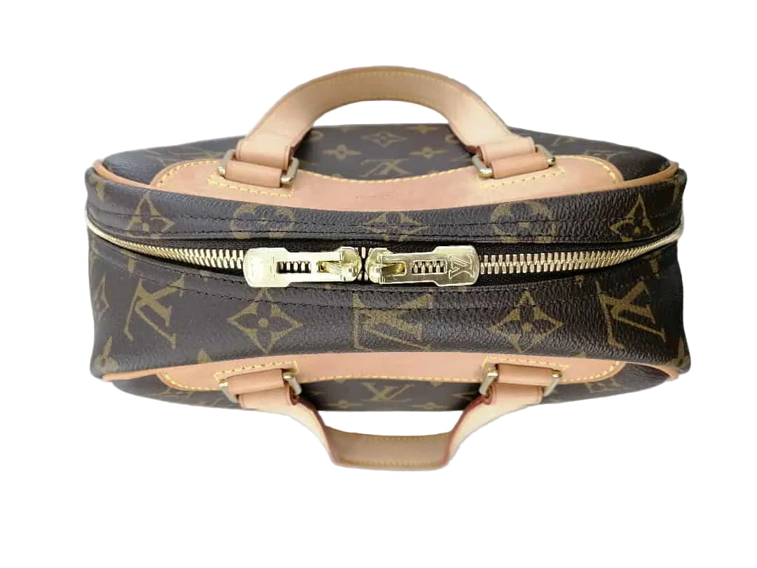 Louis Vuitton Excursion