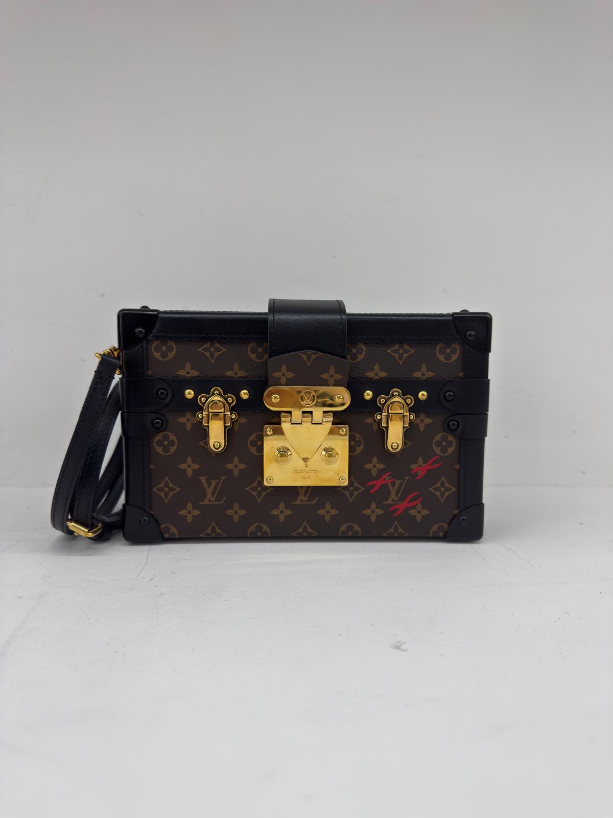LOUIS VUITTON TRUNK PETITE MALLE