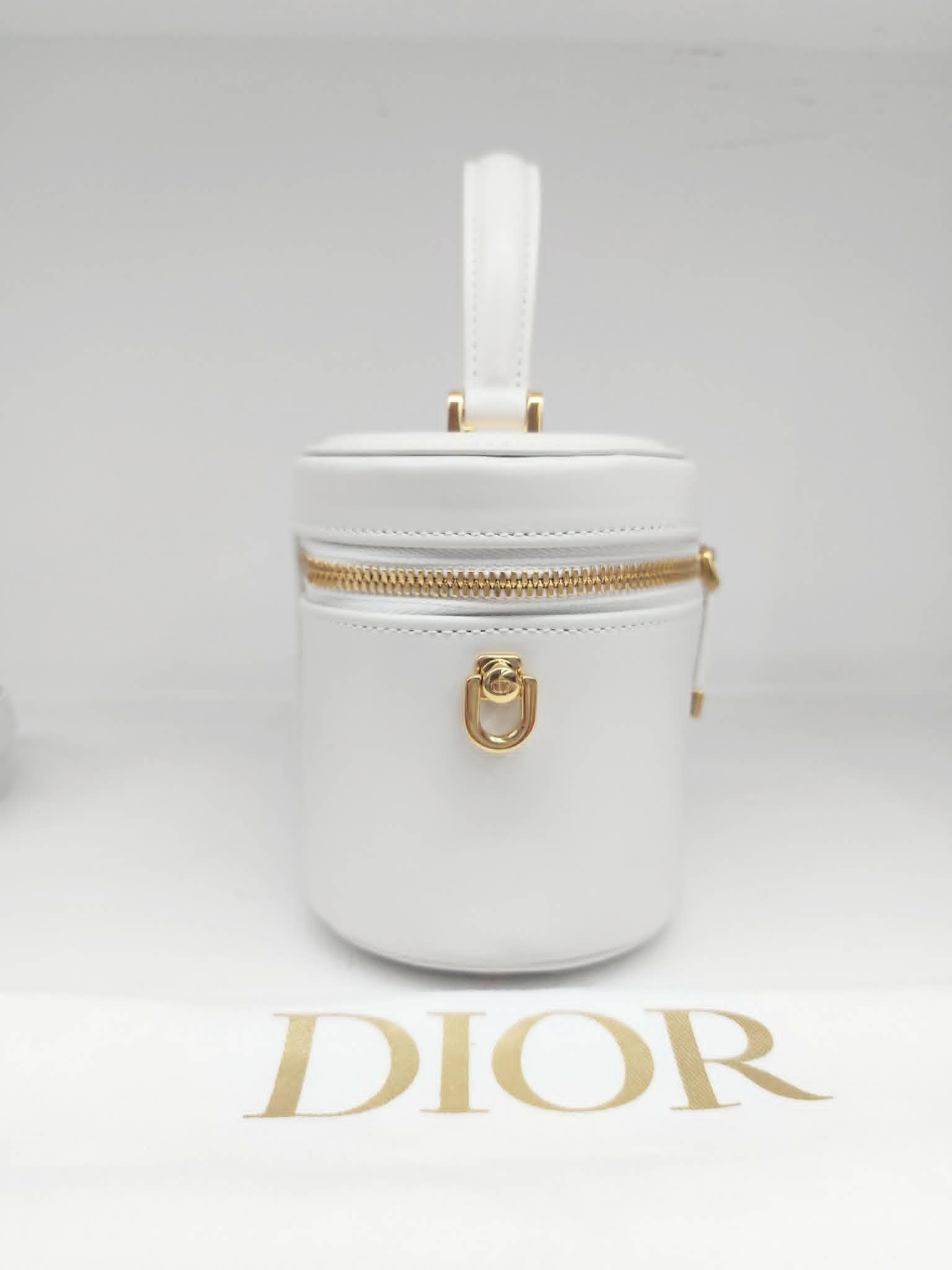 DIOR VANITY