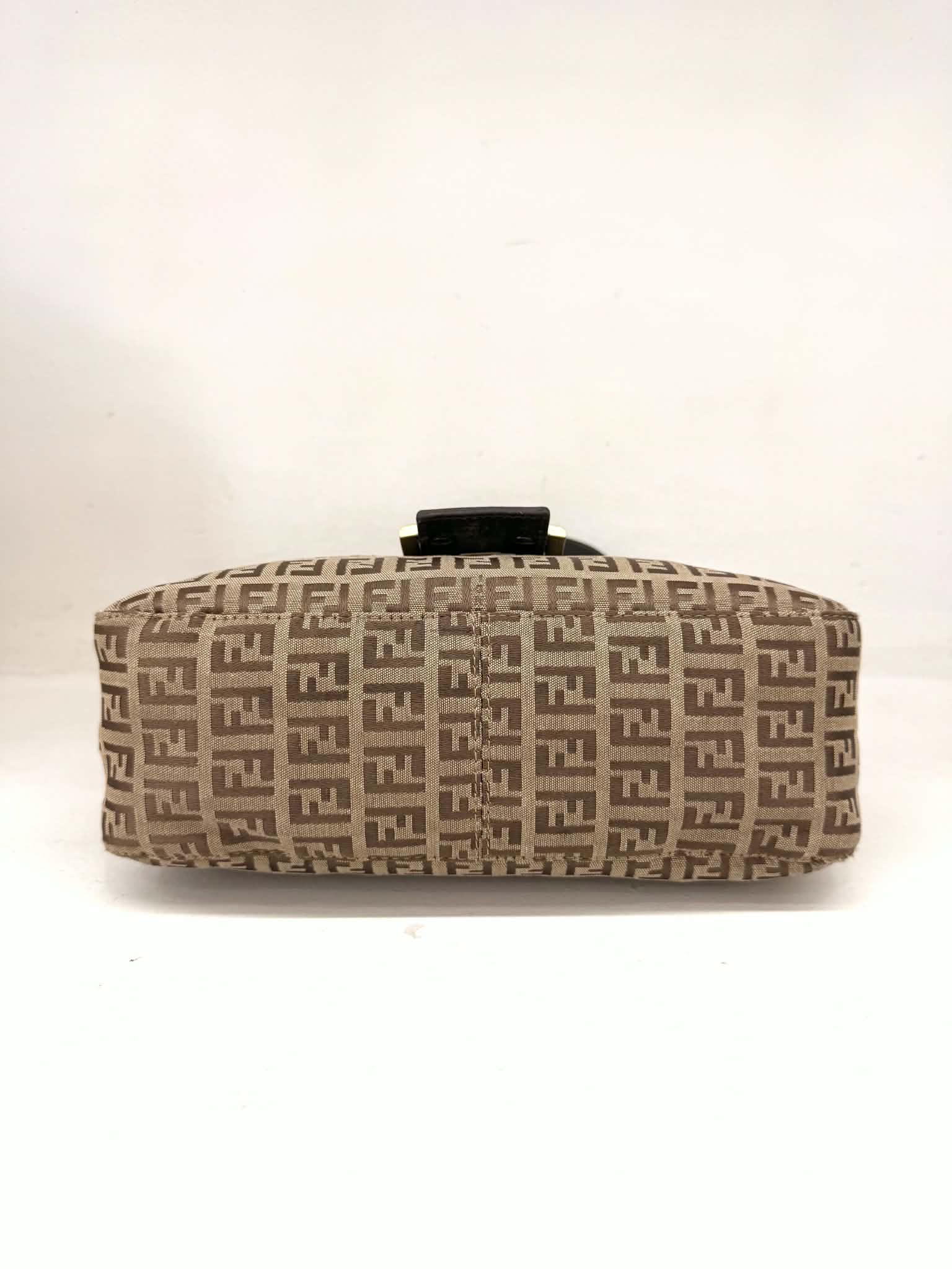 FENDI MAMMA BAGUETTE