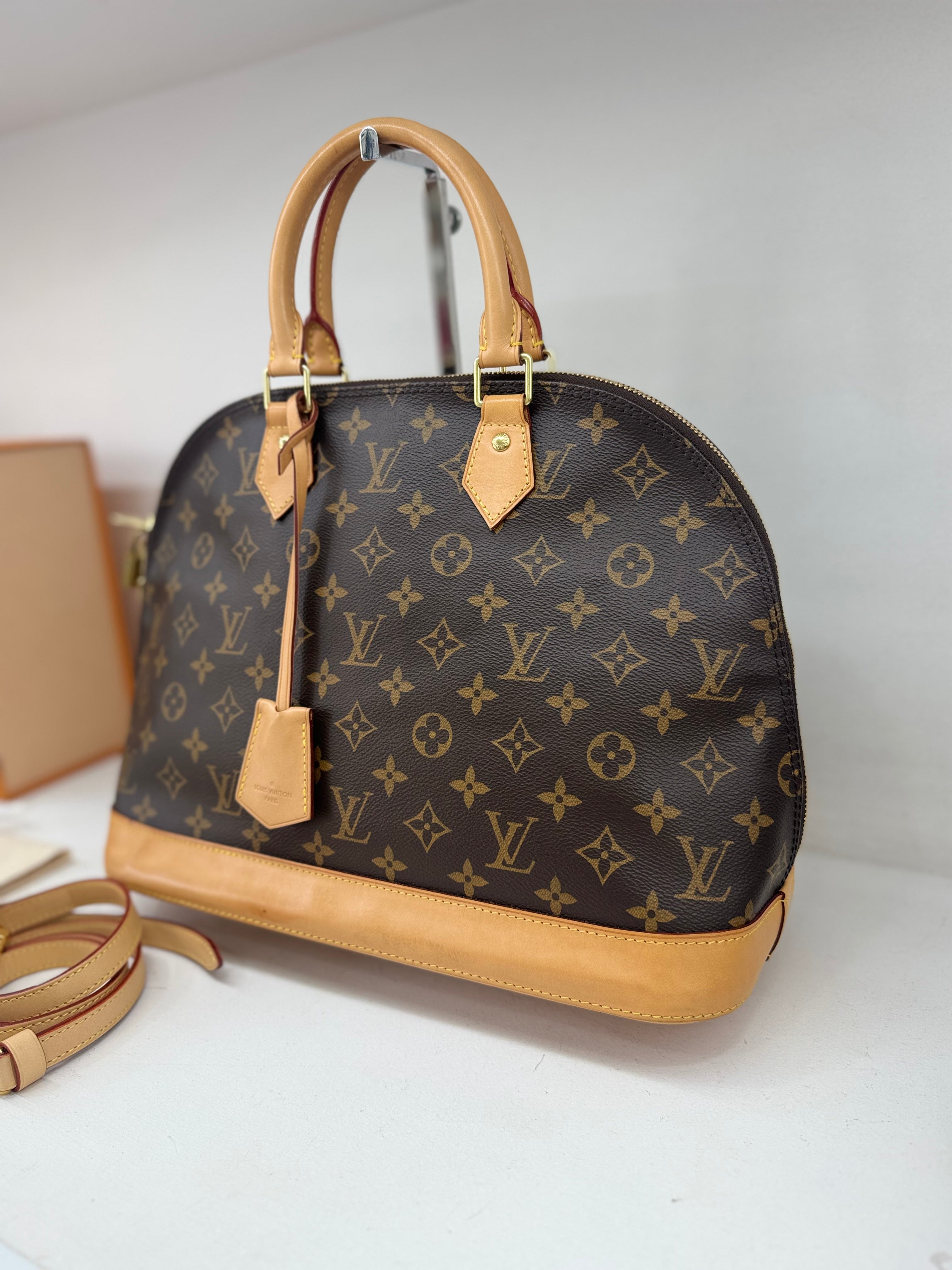 LOUIS VUITTON ALMA GM