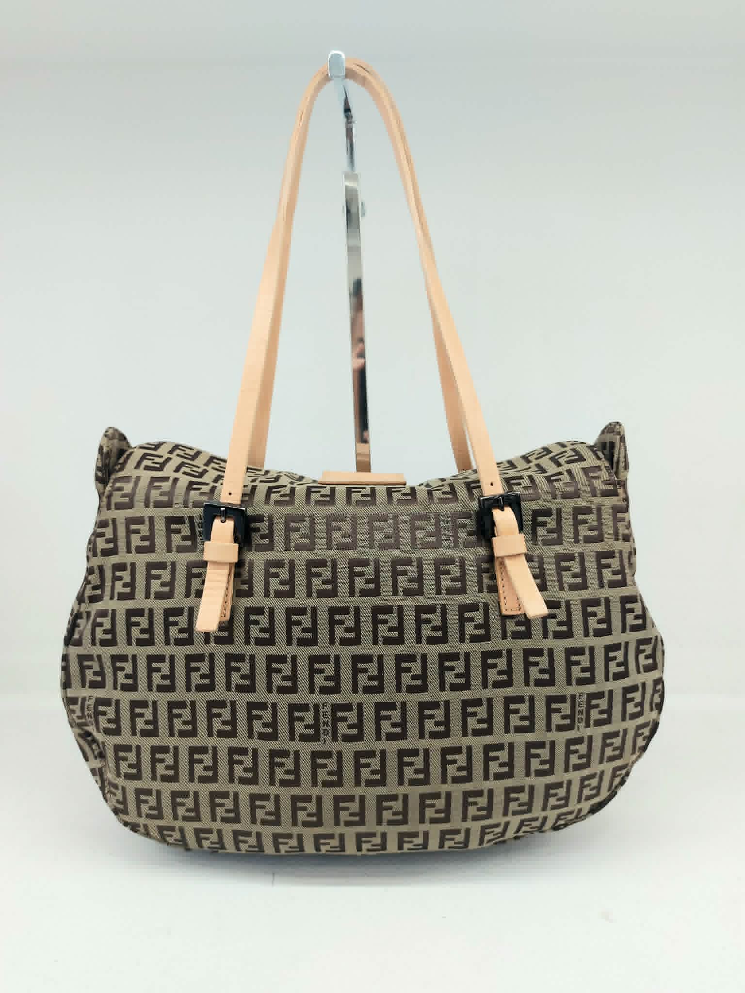FENDI BAGUETTE ZUCCHINO