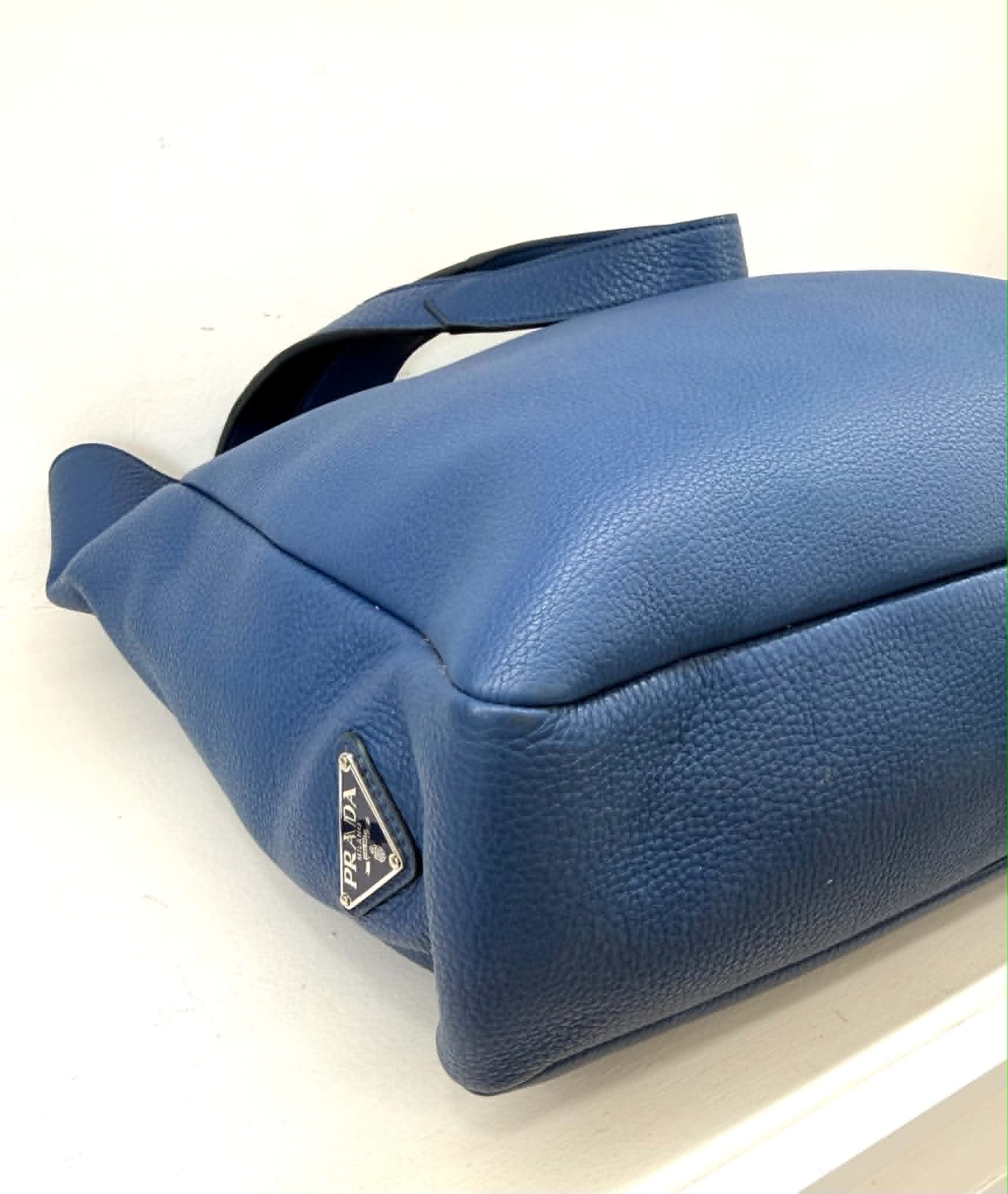 PRADA SHOPPER