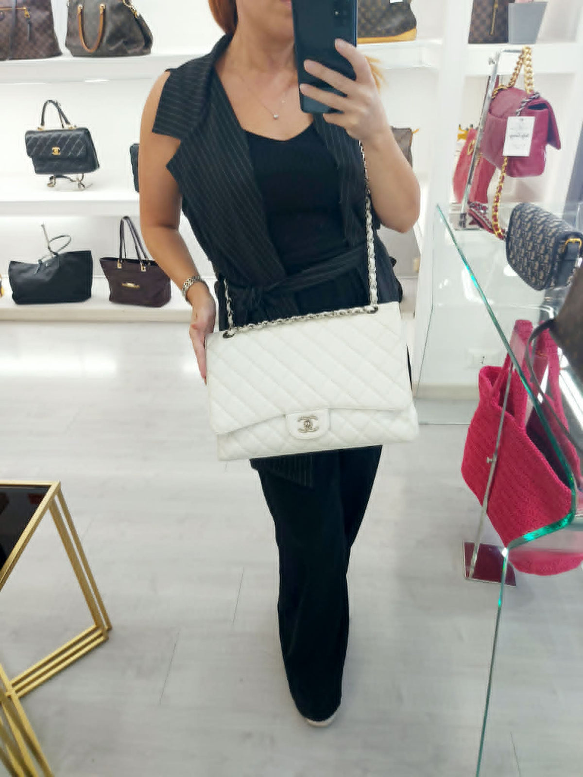 CHANEL MAXI JUMBO CLASSIC FLAP