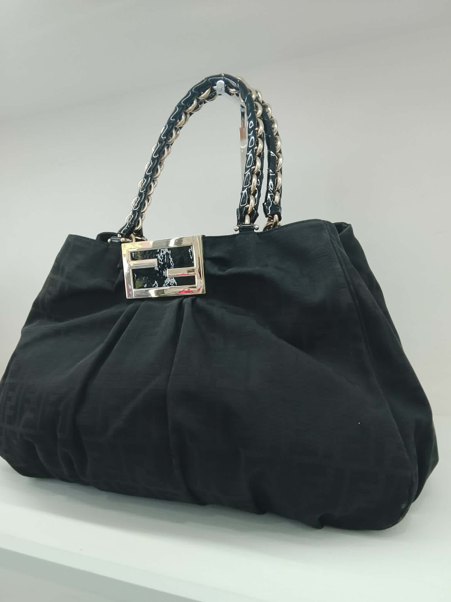 FENDI SHOPPER MIA