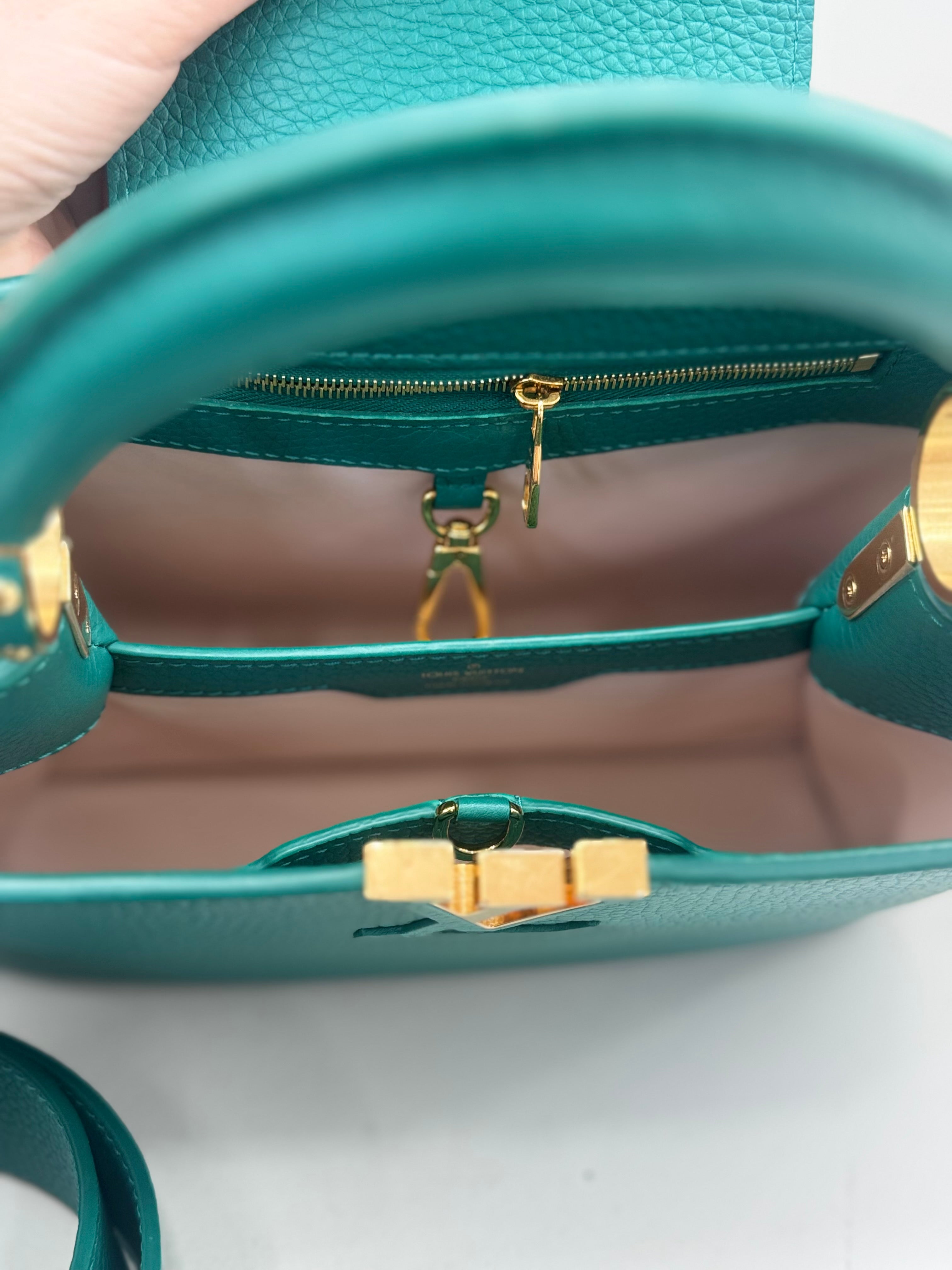 LOUIS VUITTON CAPUCINES BB