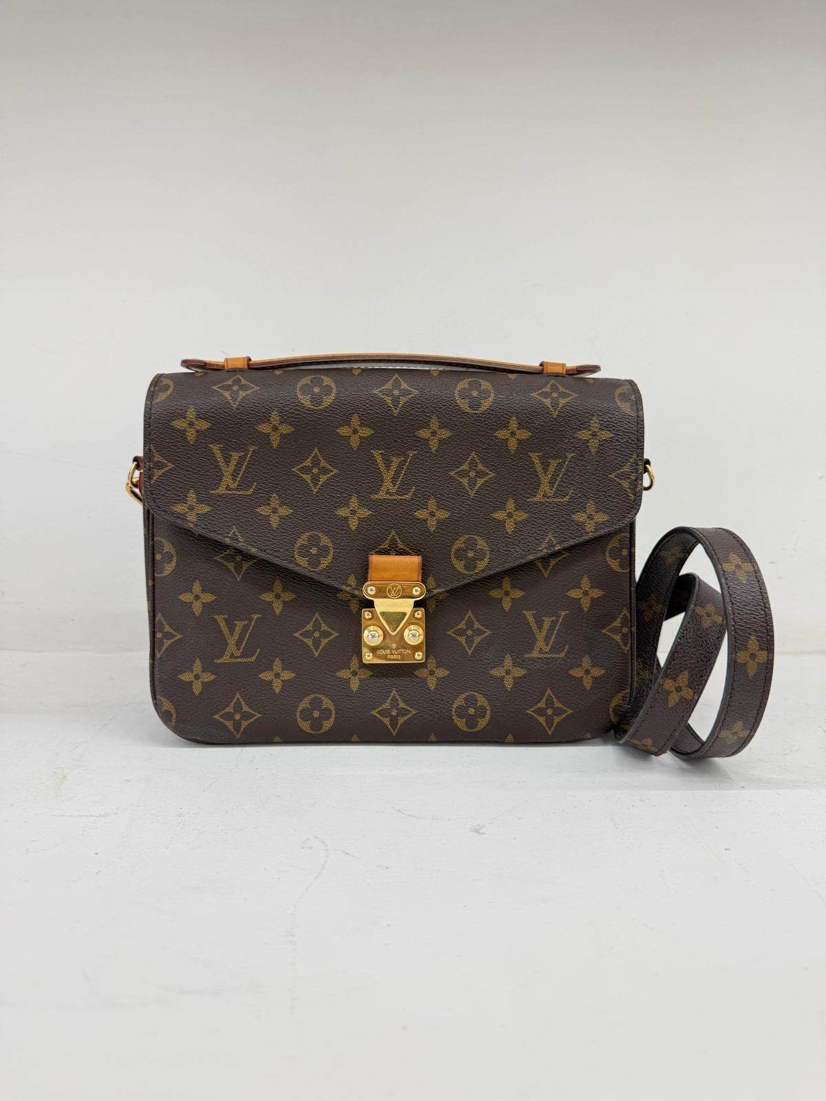 LOUIS VUITTON METIS