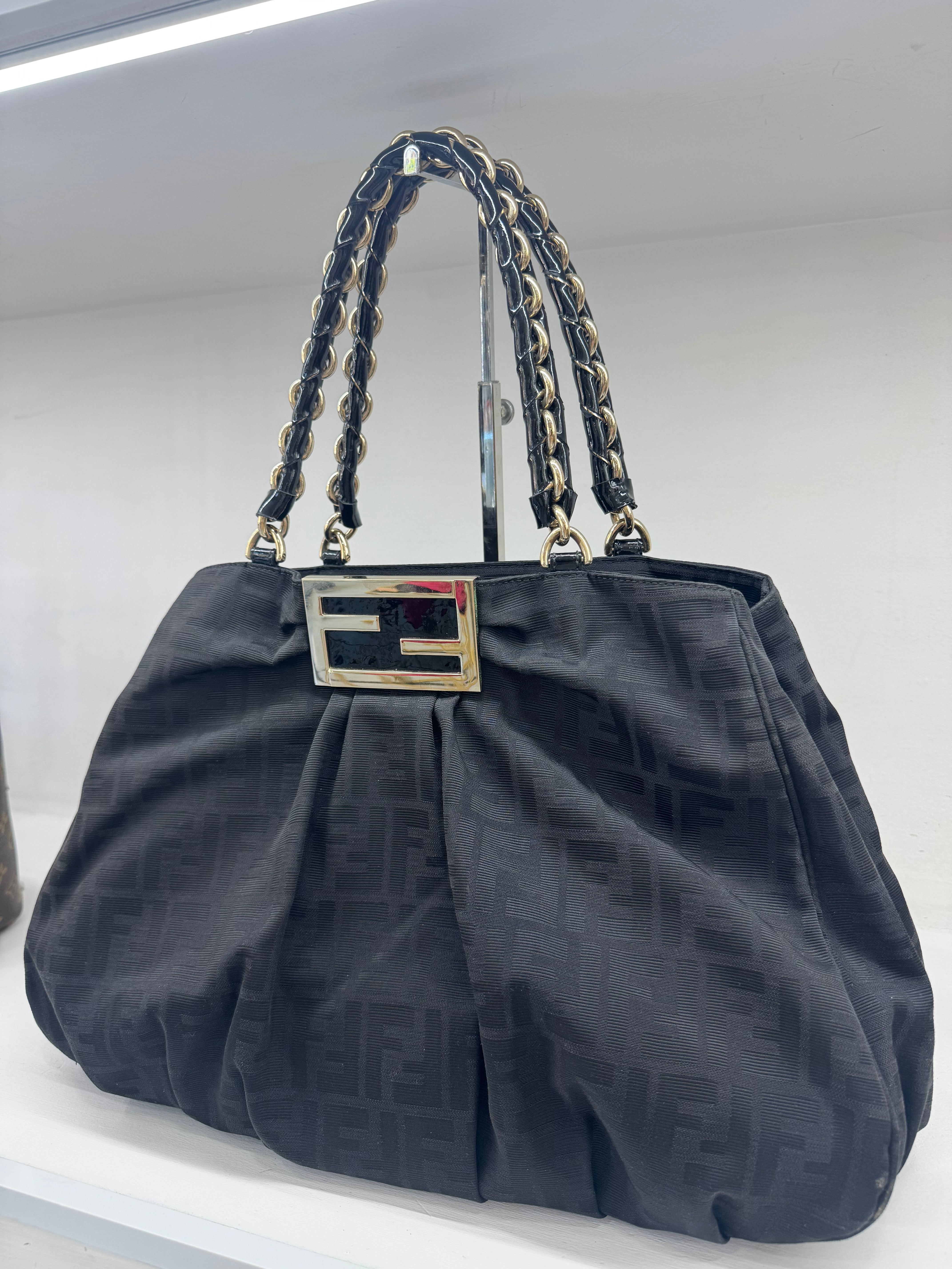 FENDI SHOPPER MIA