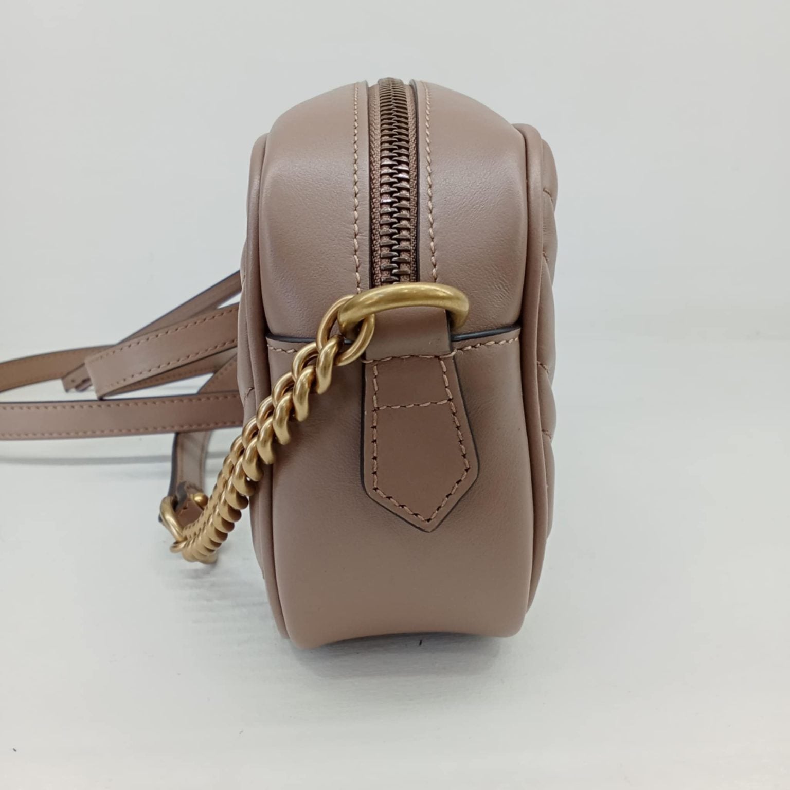 Gucci Mini camera bag GG Marmont