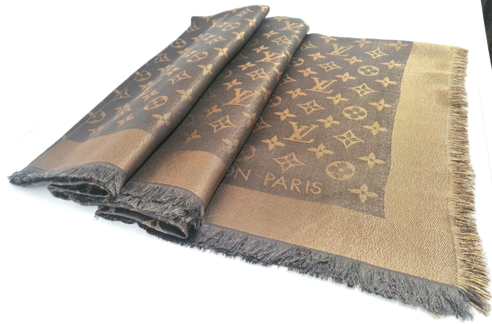 LOUIS VUITTON SCIALLE MONOGRAM SHINE MARRONE