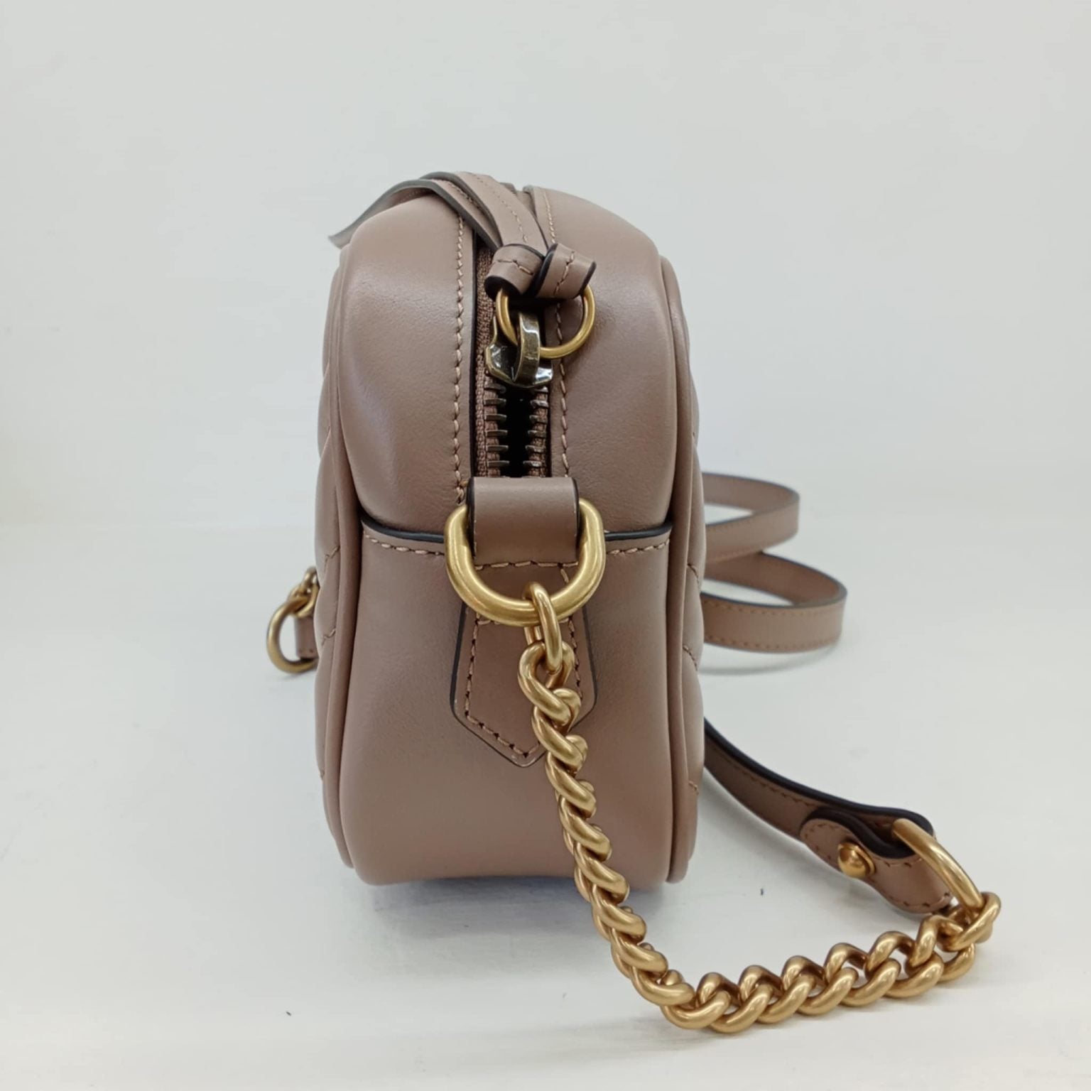 Gucci Mini camera bag GG Marmont
