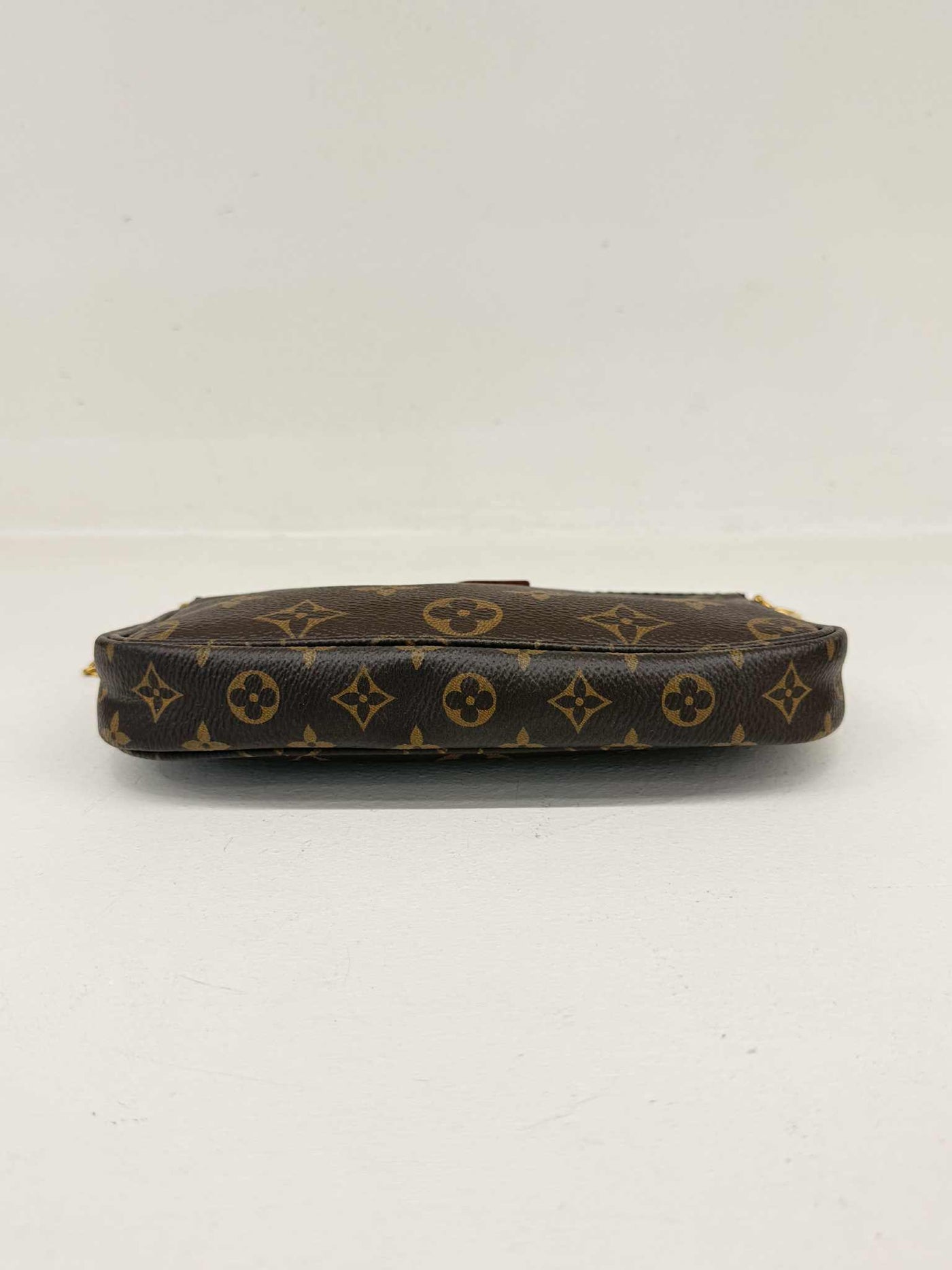 LOUIS VUITTON MULTI POCHETTE ACCESSOIRES R.