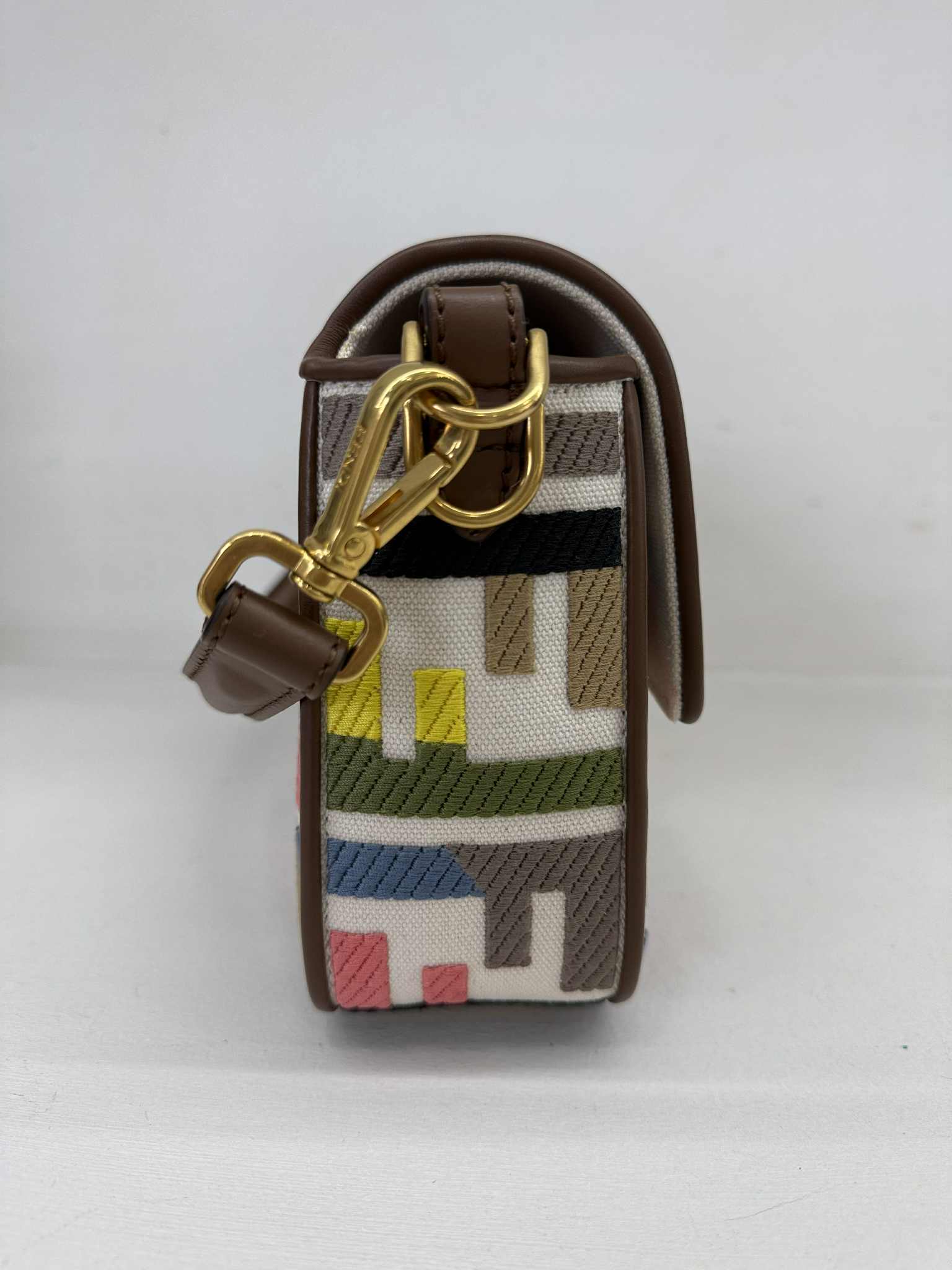 FENDI BAGUETTE TESSUTO MULTICOLOR MEDIA