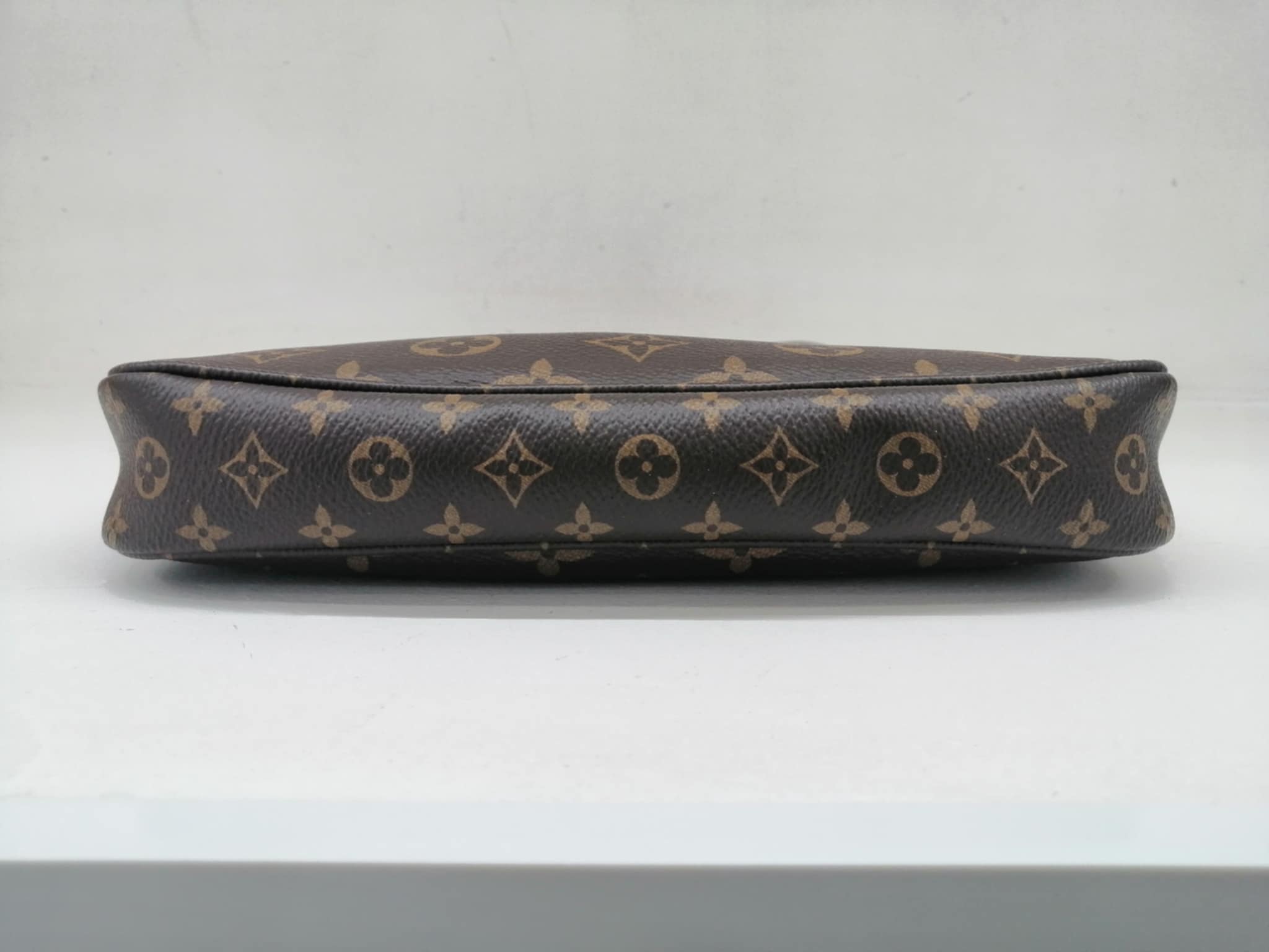 LOUIS VUITTON MULTI POCHETTE ACCESSOIRES T. ROSA