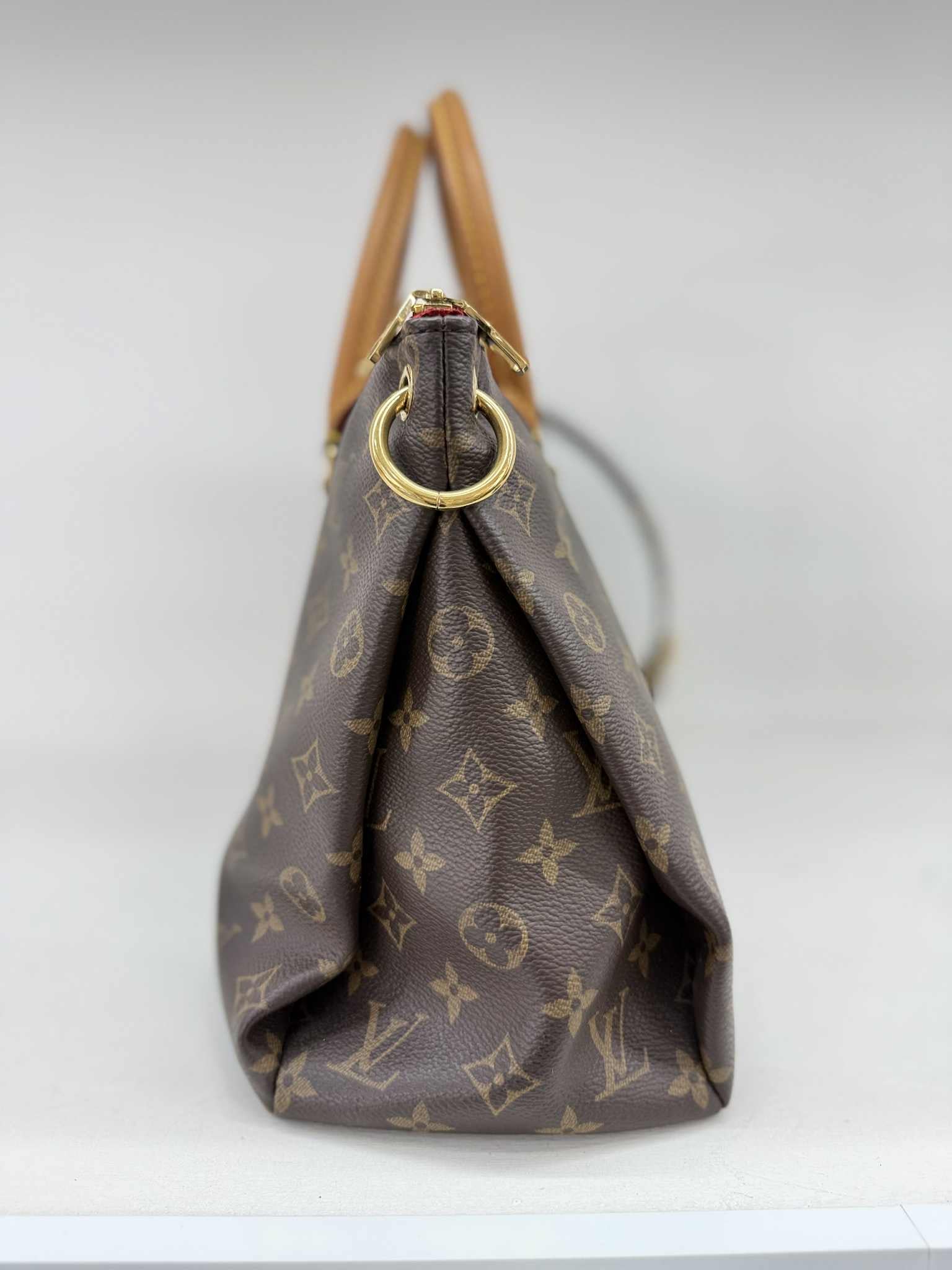 LOUIS VUITTON PALLAS MM