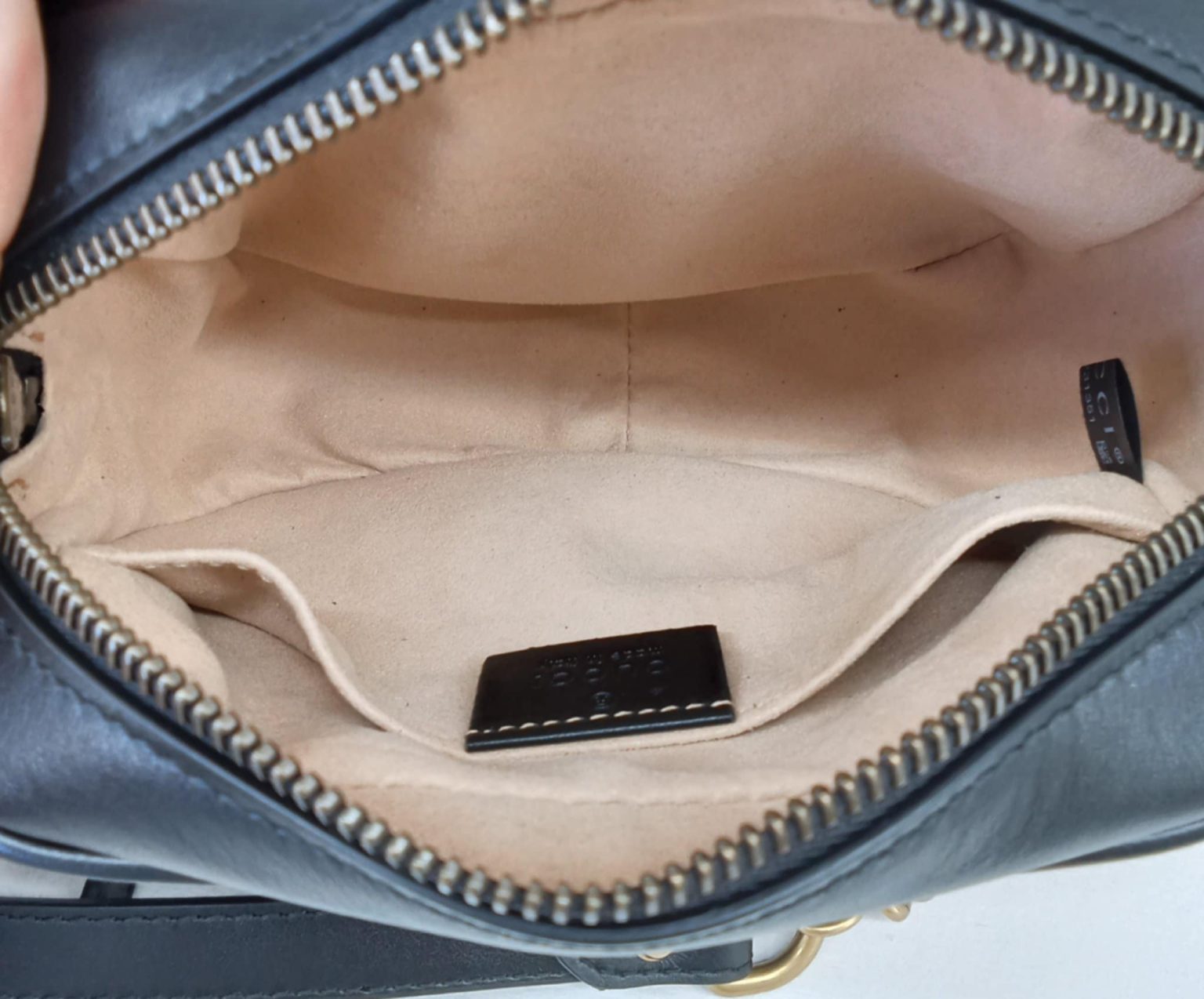 GUCCI Mini camera bag GG Marmont