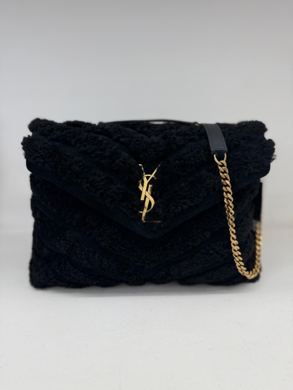 YSL LOULOU SHERLING MEDIUM